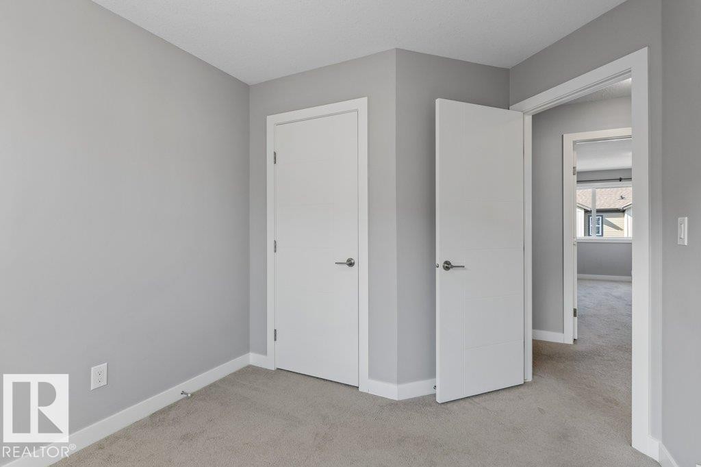#62 16903 68 St Nw, Edmonton, AB - Indoor Photo Showing Other Room
