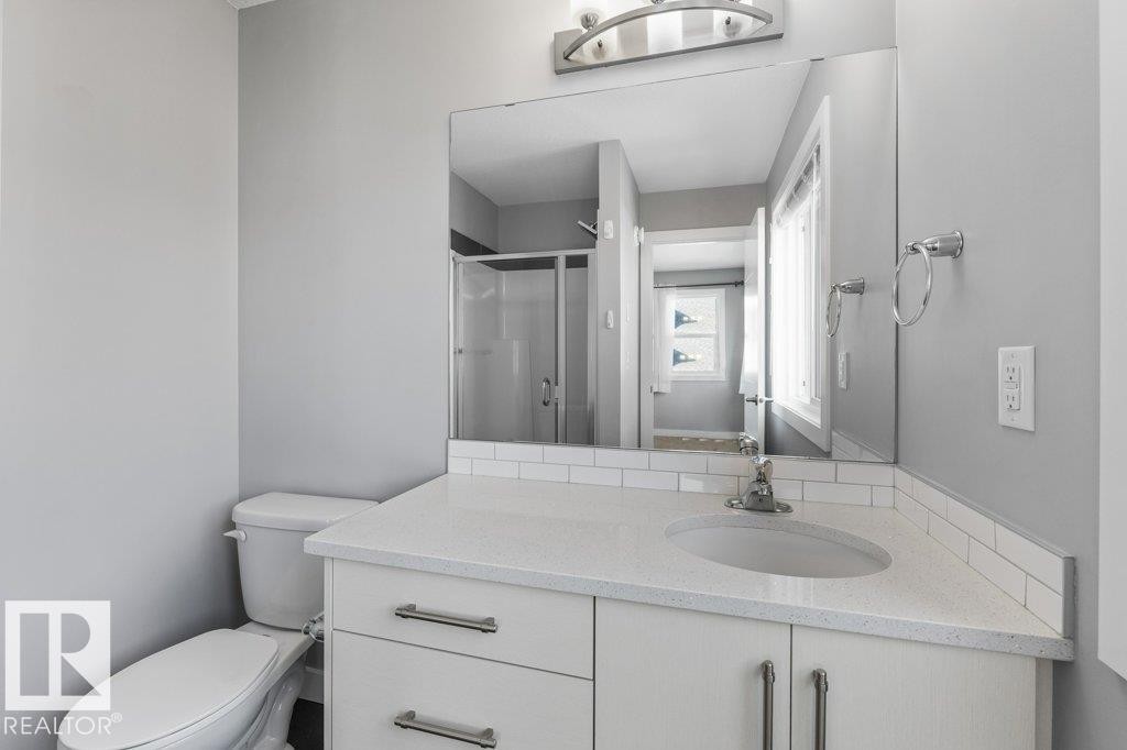#62 16903 68 St Nw, Edmonton, AB - Indoor Photo Showing Bathroom