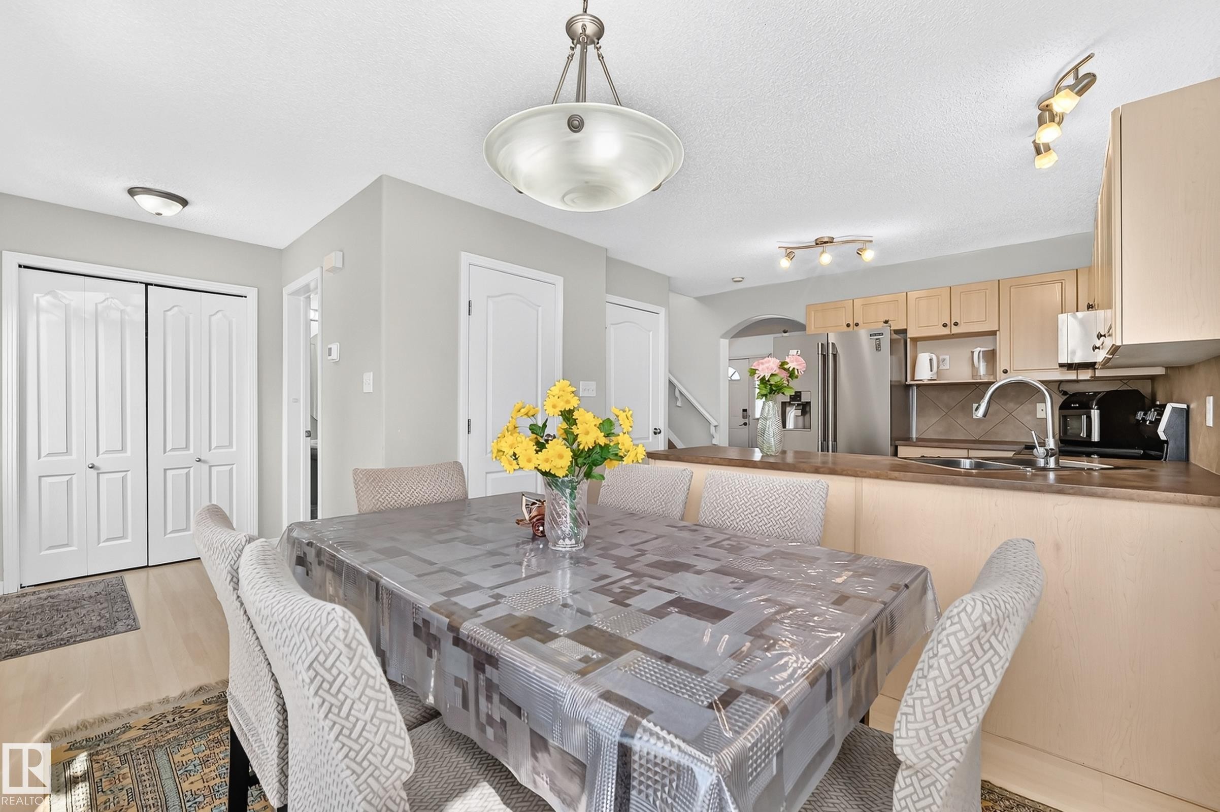 1126 Grantham Drive Nw, Edmonton, AB - Indoor