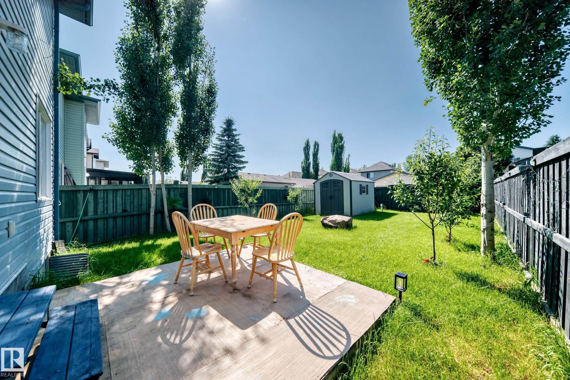1126 Grantham Drive Nw, Edmonton, AB - Outdoor
