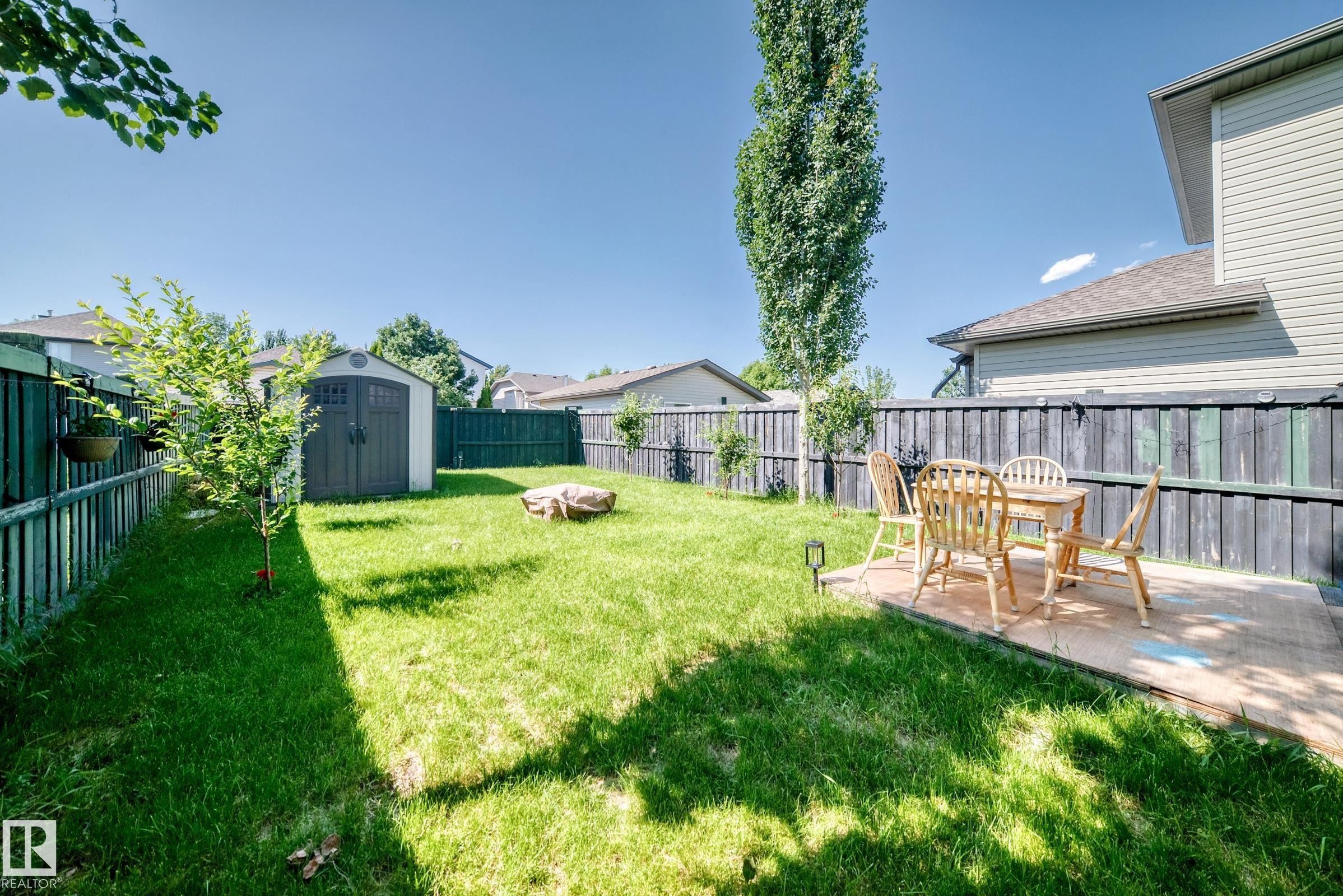 1126 Grantham Drive Nw, Edmonton, AB - Outdoor
