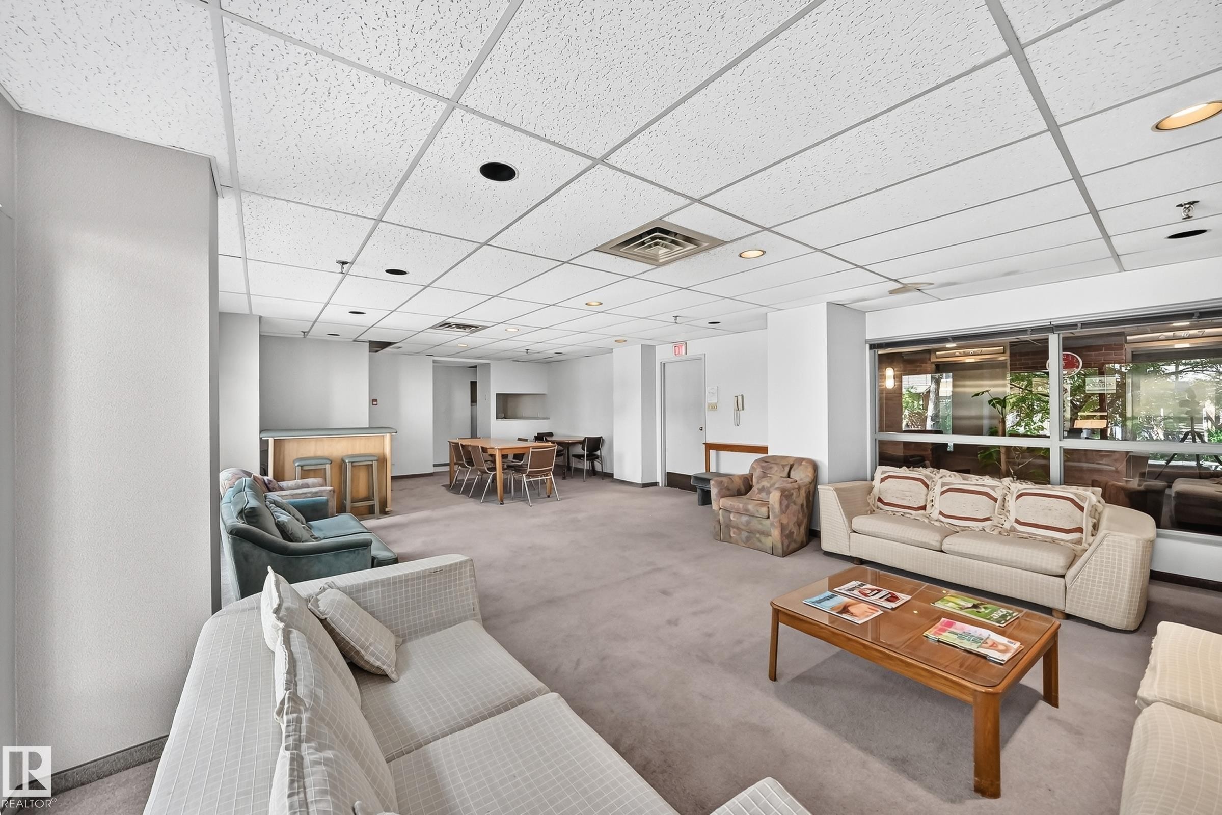 #1802 11027 87 Av Nw, Edmonton, AB - Indoor