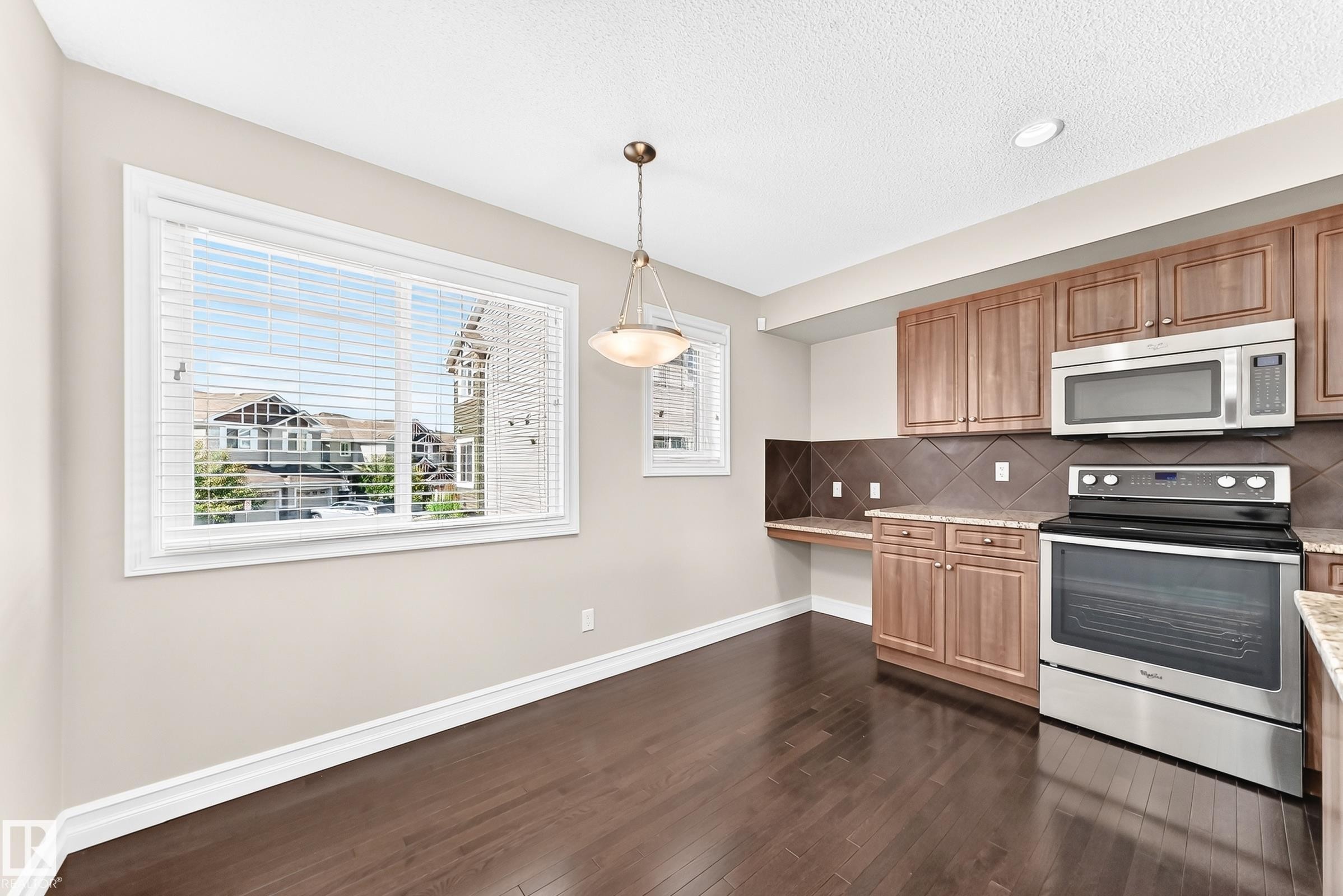 5321 3 Avenue Sw, Edmonton, AB