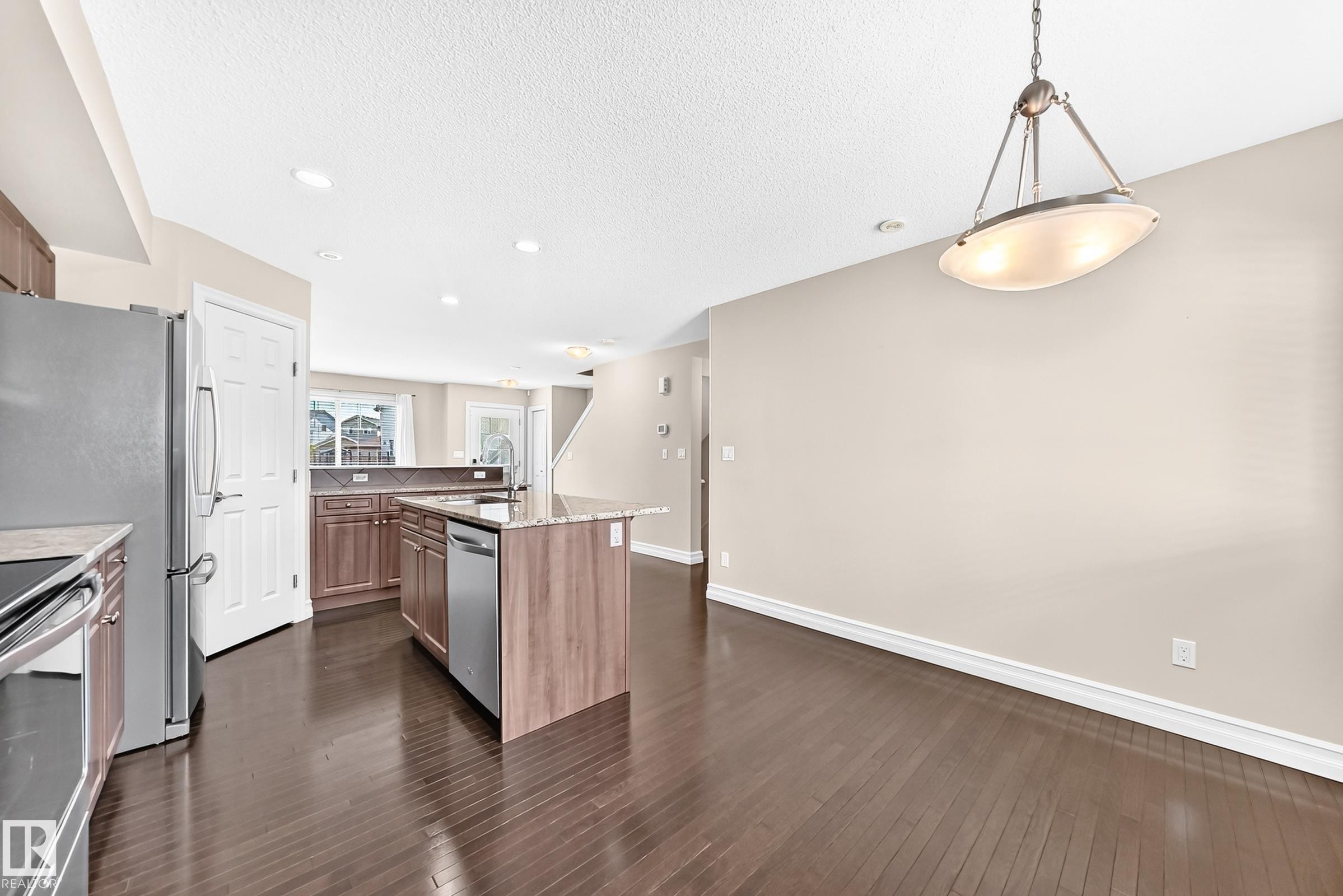 5321 3 Avenue Sw, Edmonton, AB
