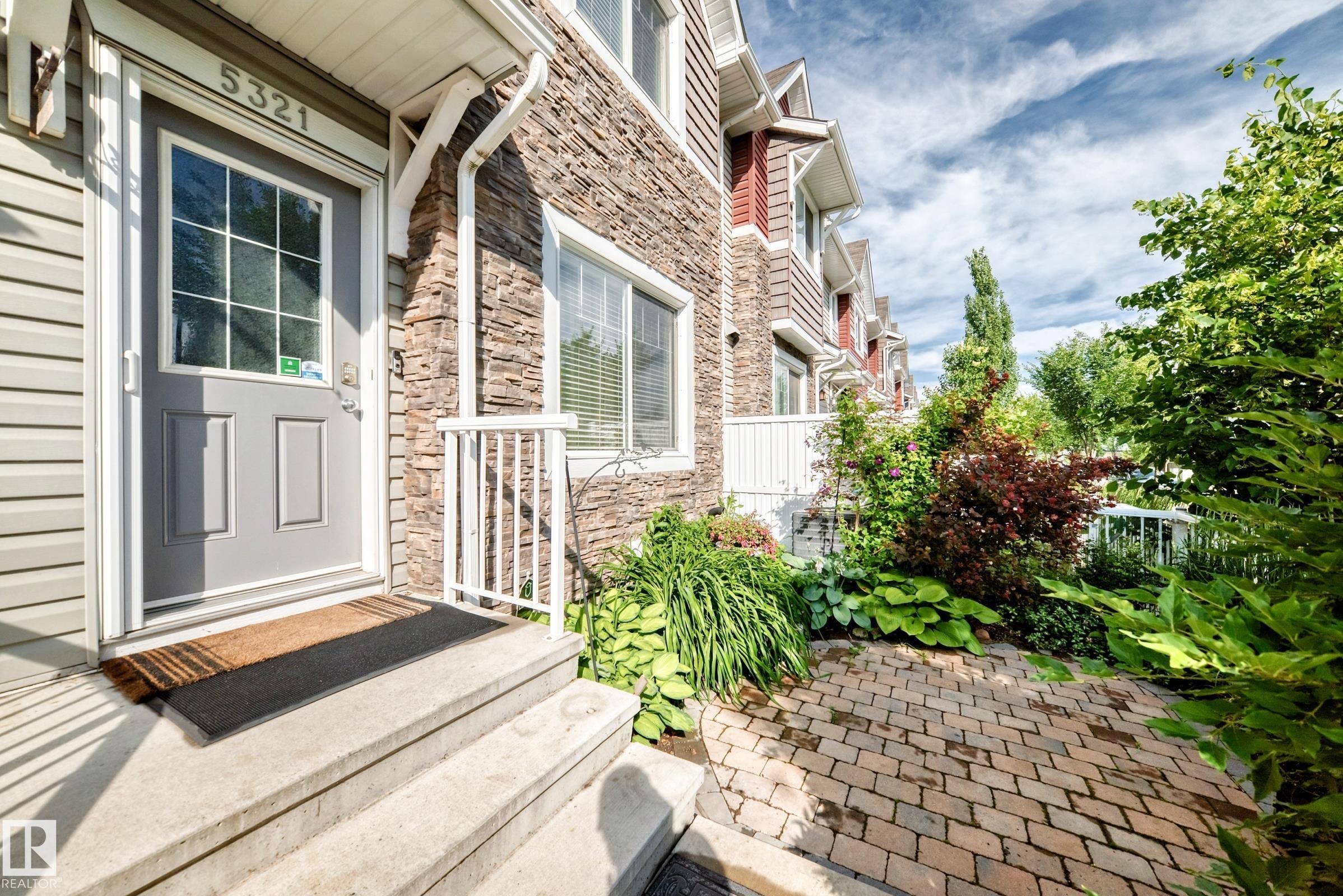 5321 3 Avenue Sw, Edmonton, AB