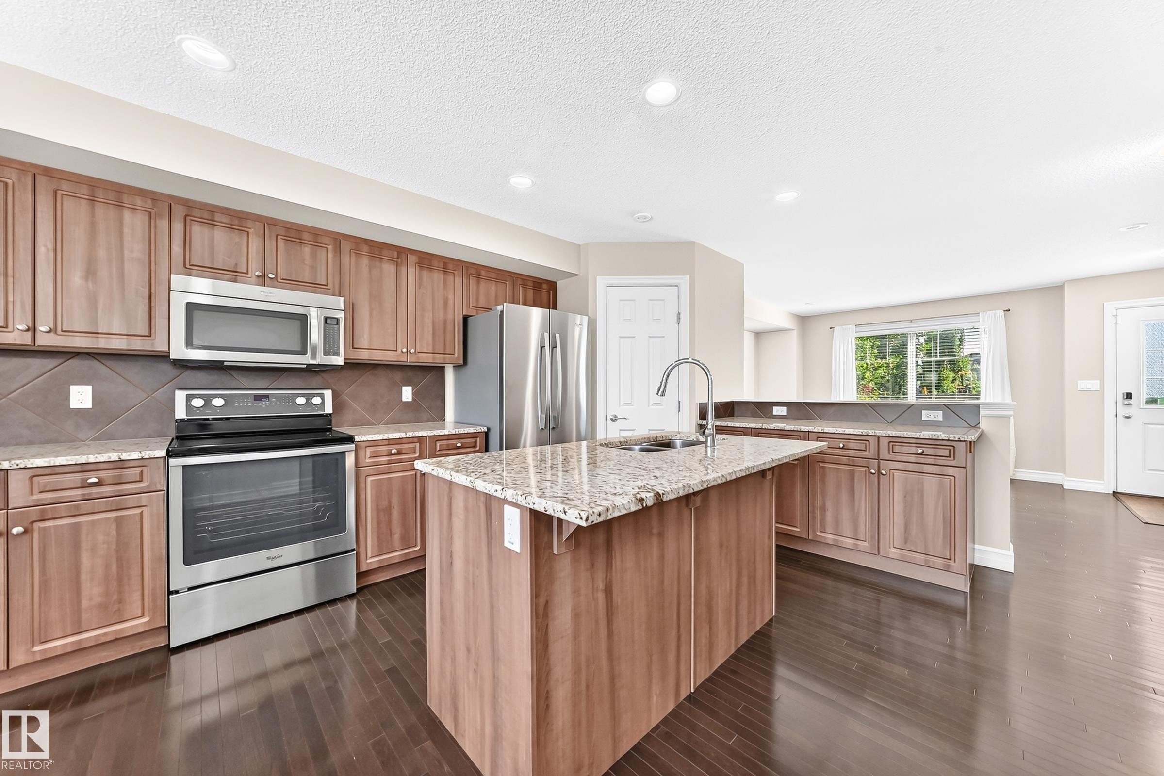 5321 3 Avenue Sw, Edmonton, AB