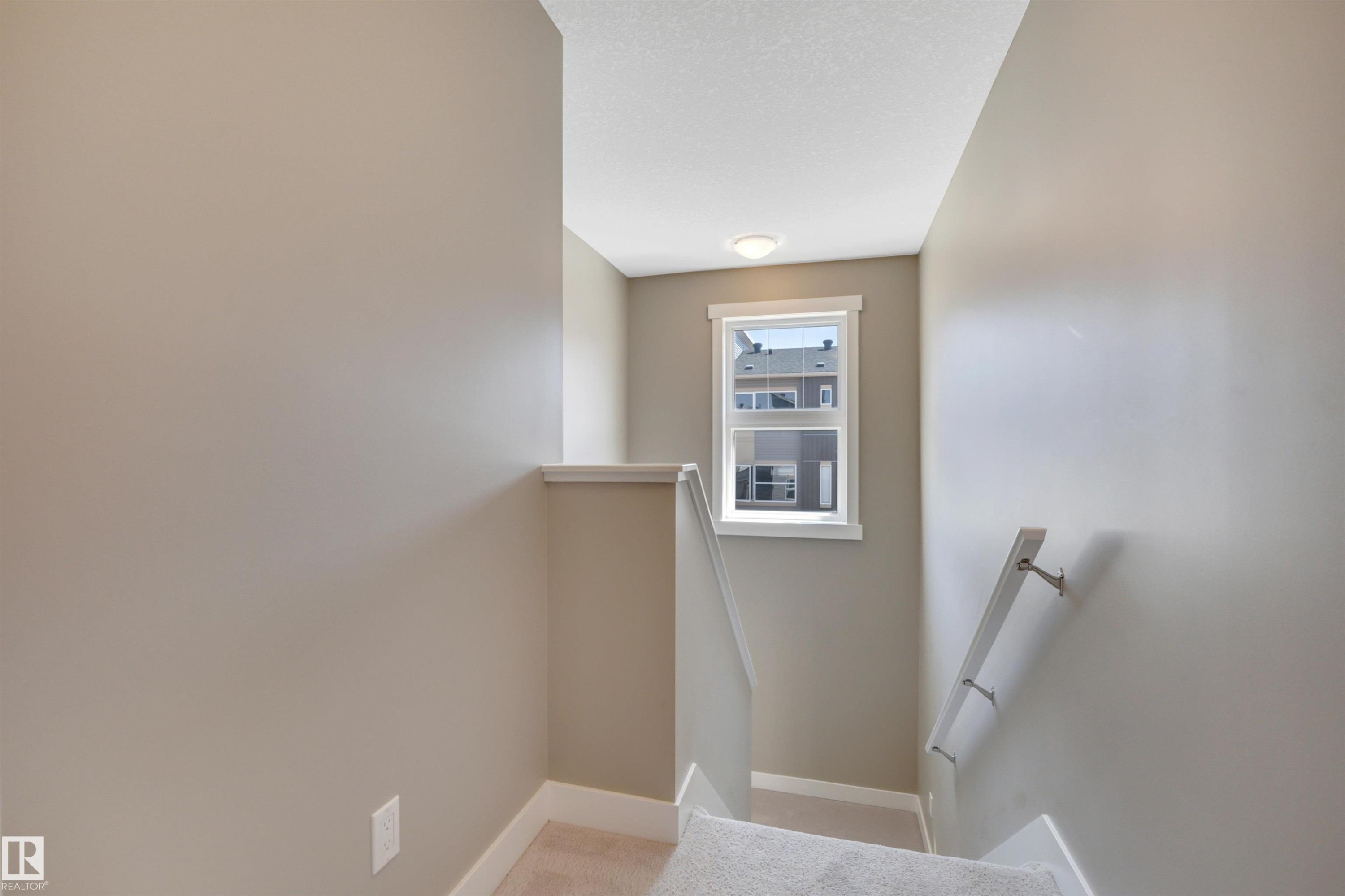 #262 401 Southfork Dr, Leduc, AB - Indoor Photo Showing Other Room