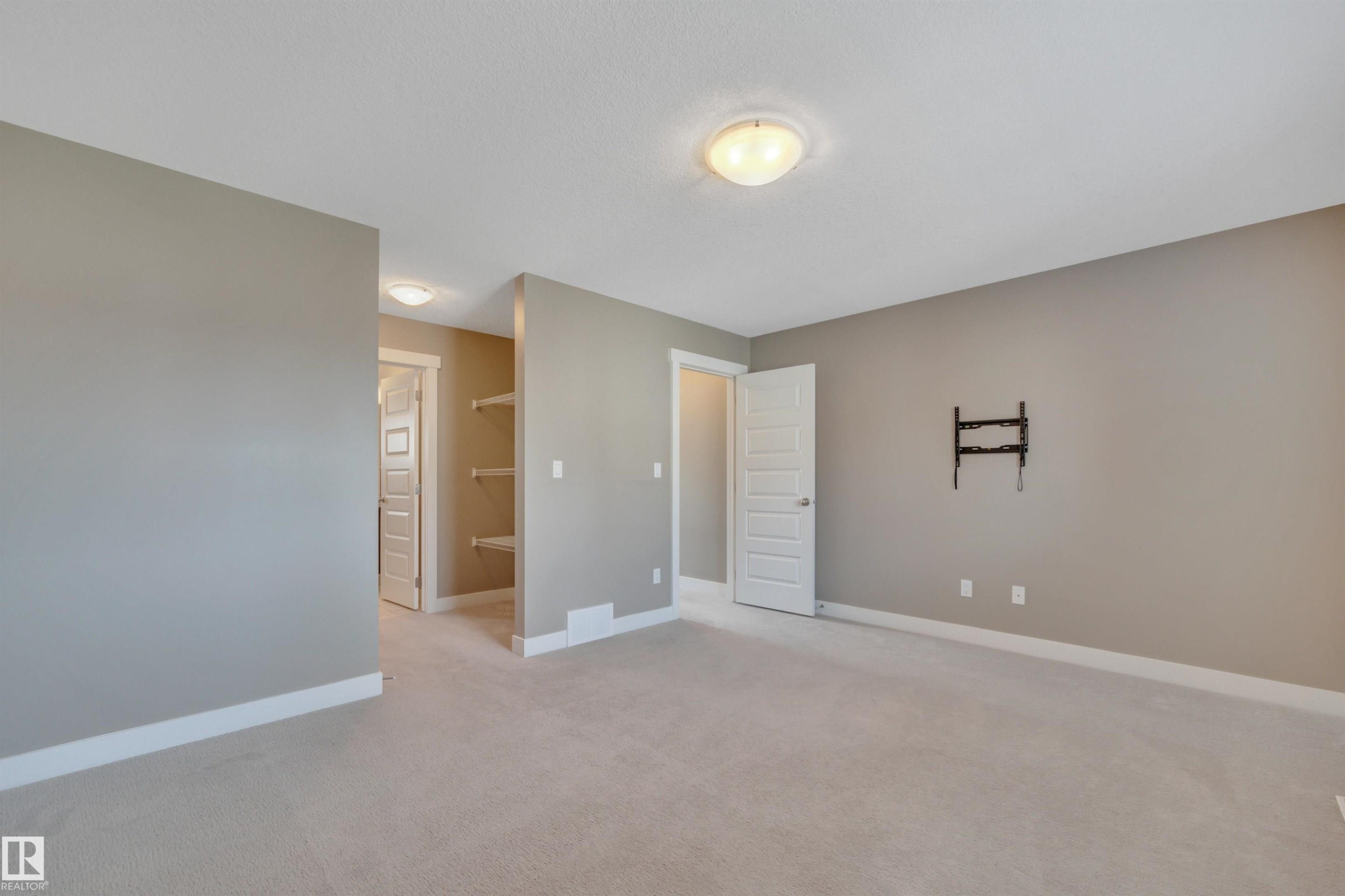 #262 401 Southfork Dr, Leduc, AB - Indoor Photo Showing Other Room