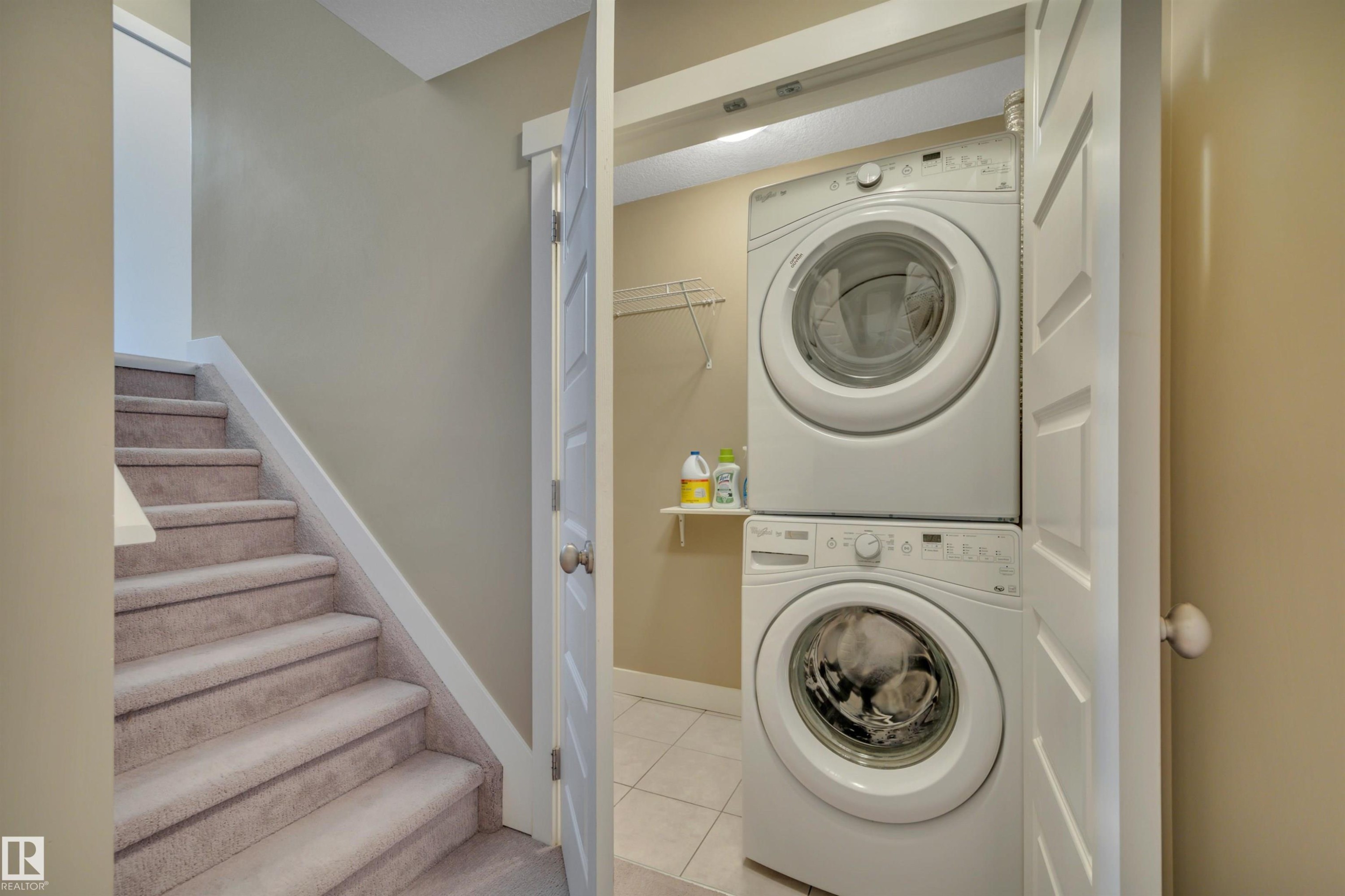 #262 401 Southfork Dr, Leduc, AB - Indoor Photo Showing Laundry Room