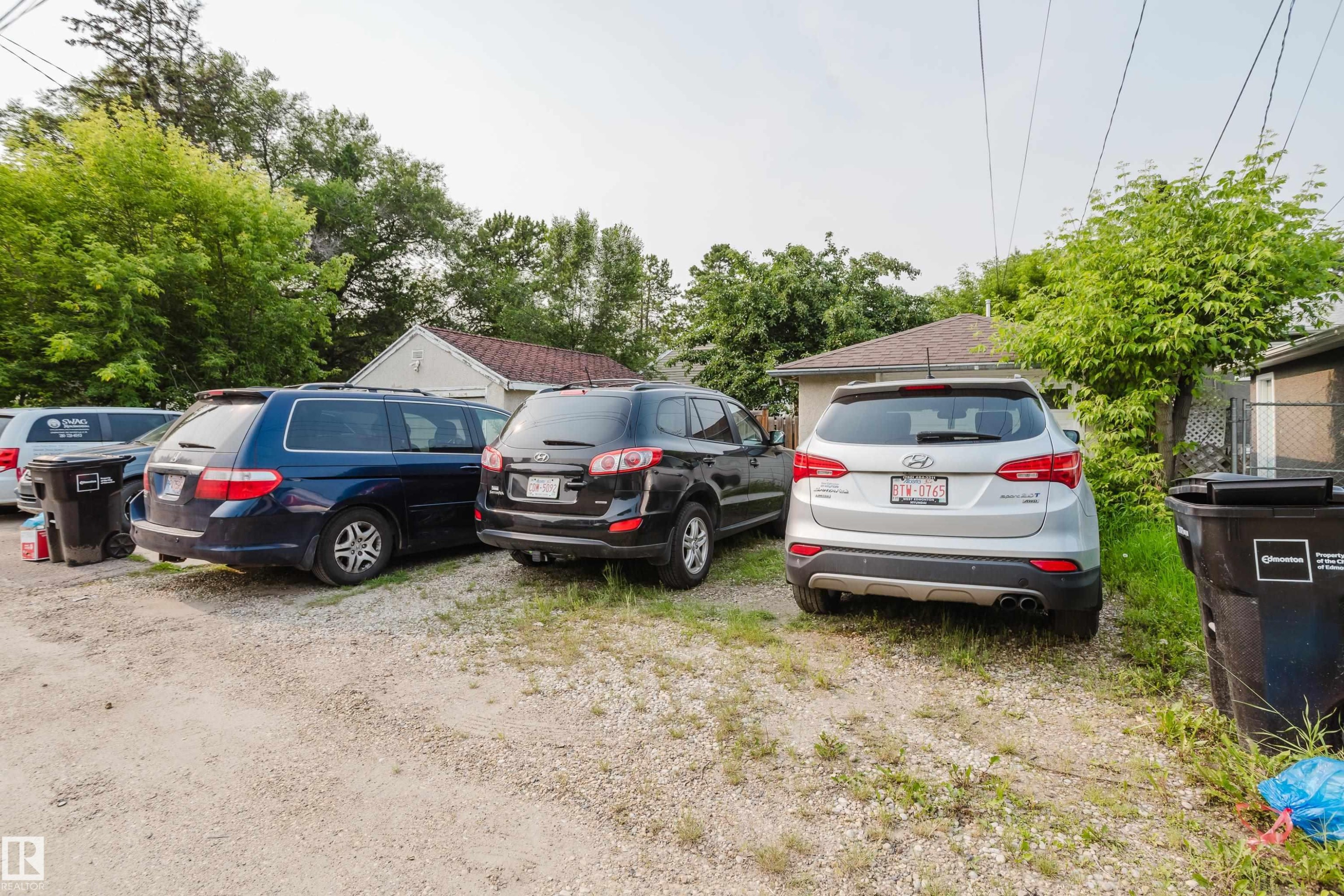 10623 76 Avenue Nw, Edmonton, AB - Outdoor