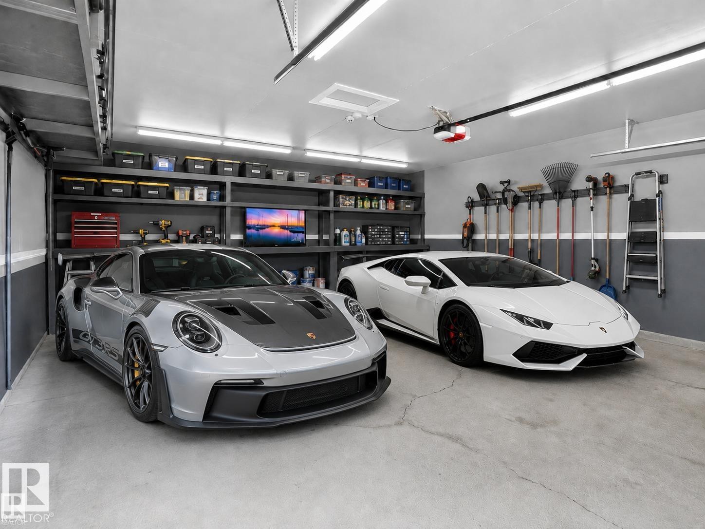 3911 67 Street Nw, Edmonton, AB - Indoor Photo Showing Garage