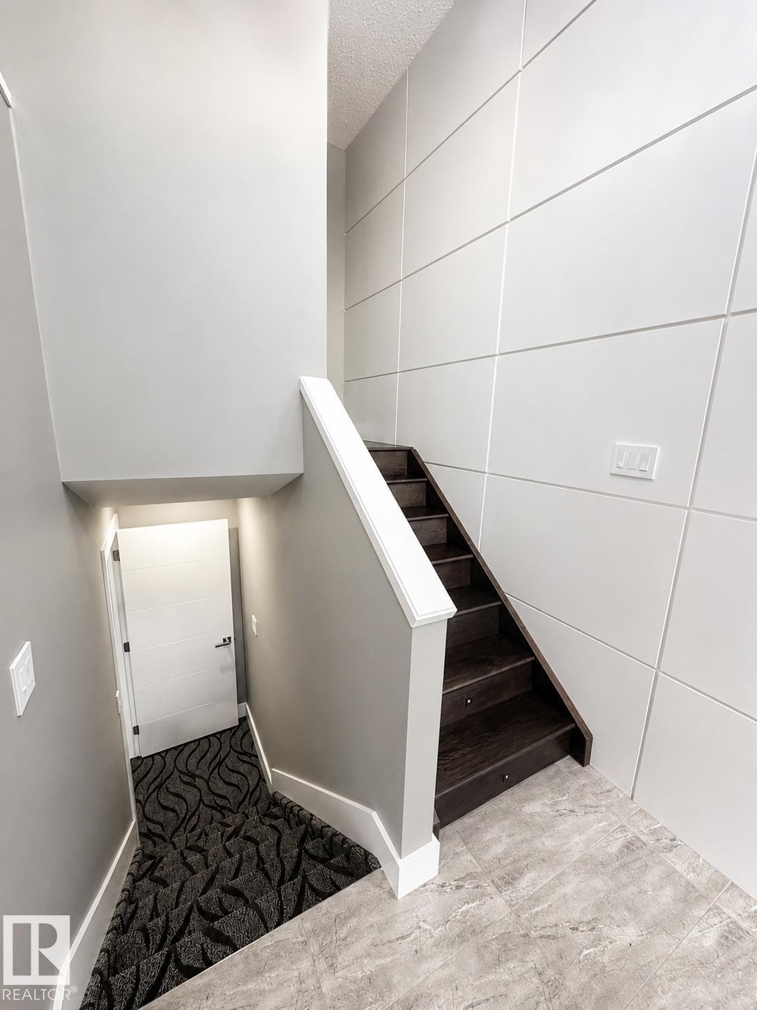 3911 67 Street Nw, Edmonton, AB - Indoor Photo Showing Other Room