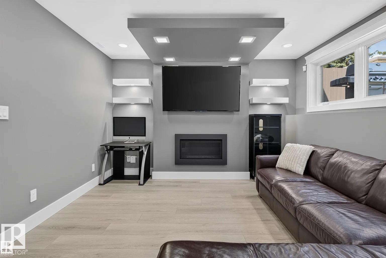 3911 67 Street Nw, Edmonton, AB - Indoor With Fireplace