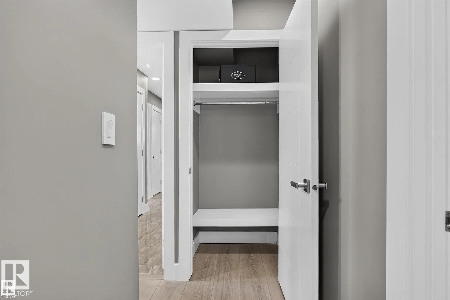 3911 67 Street Nw, Edmonton, AB - Indoor Photo Showing Other Room