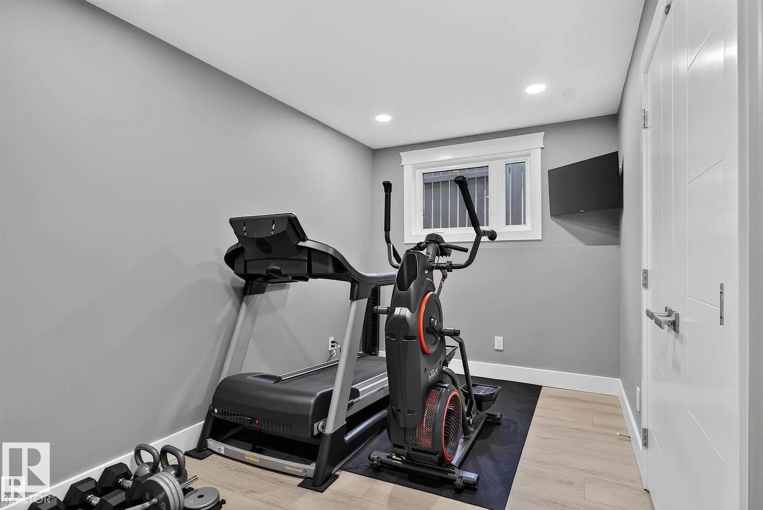 3911 67 Street Nw, Edmonton, AB - Indoor Photo Showing Gym Room