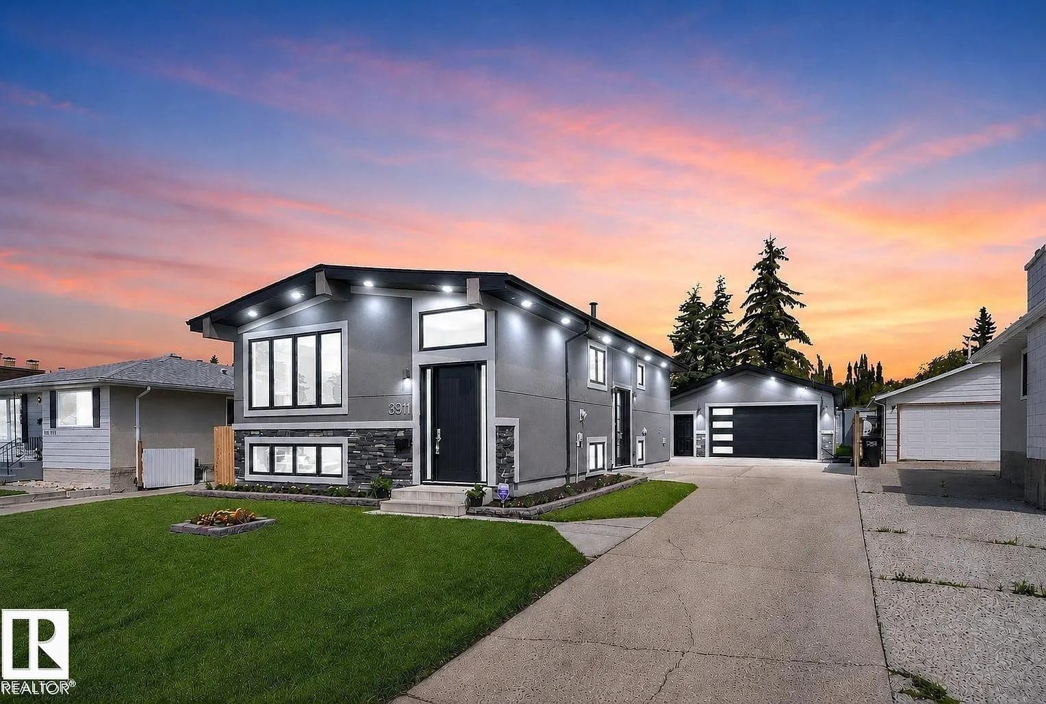 3911 67 Street Nw, Edmonton, AB - Outdoor