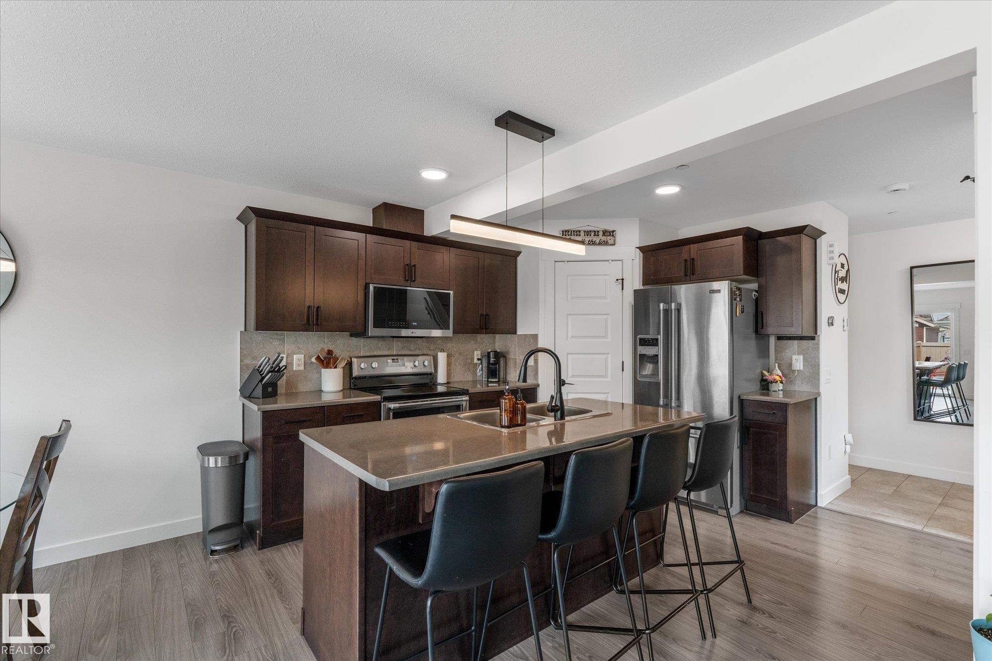 148 Brickyard Place, Stony Plain, AB - Indoor Photo Showing Kitchen