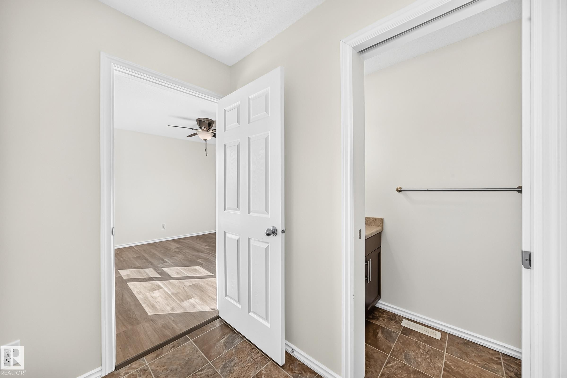 369 Brintnell Boulevard Nw, Edmonton, AB - Indoor Photo Showing Other Room