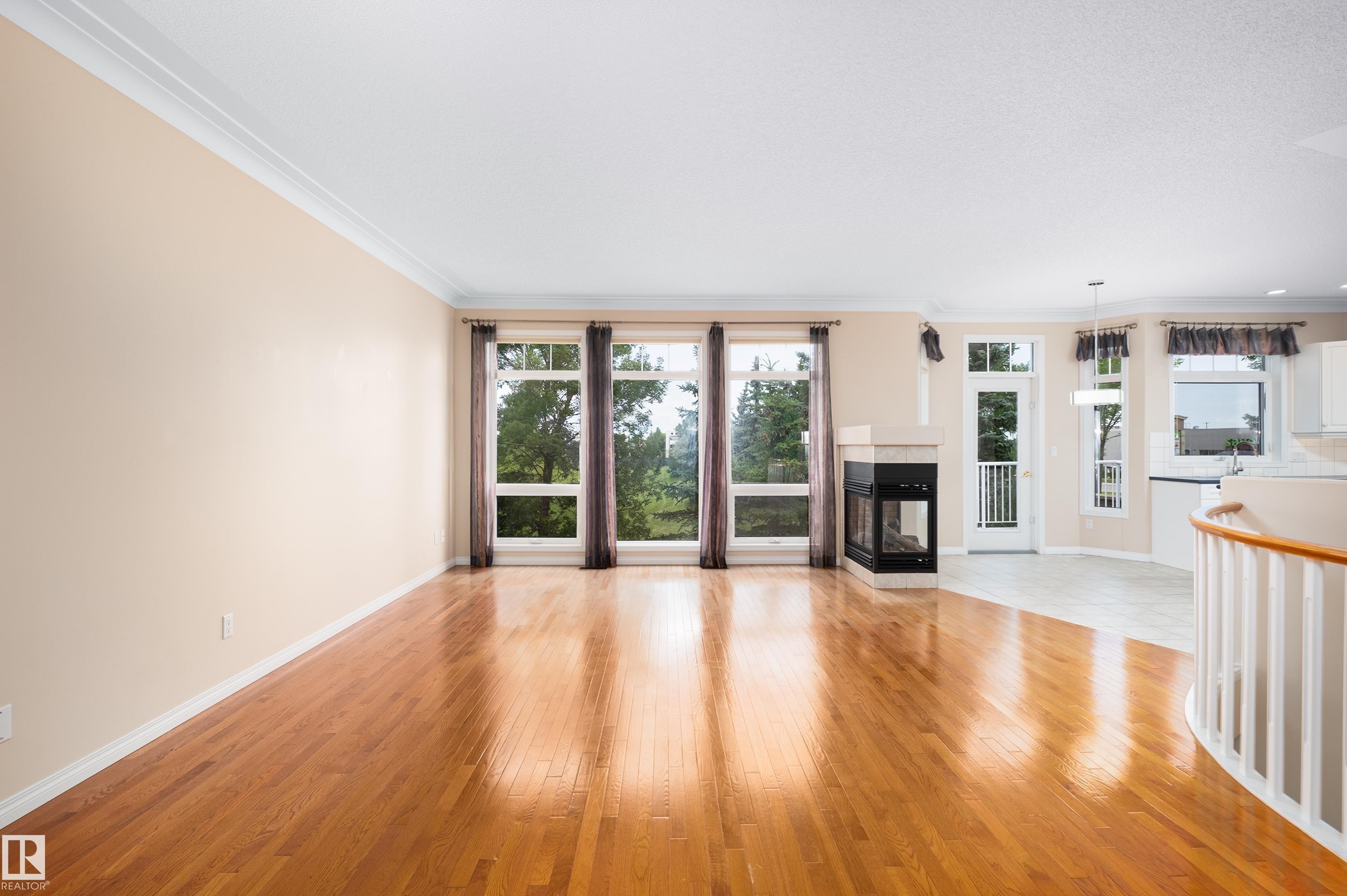 434 Tory Point(E) Nw, Edmonton, AB - Indoor With Fireplace