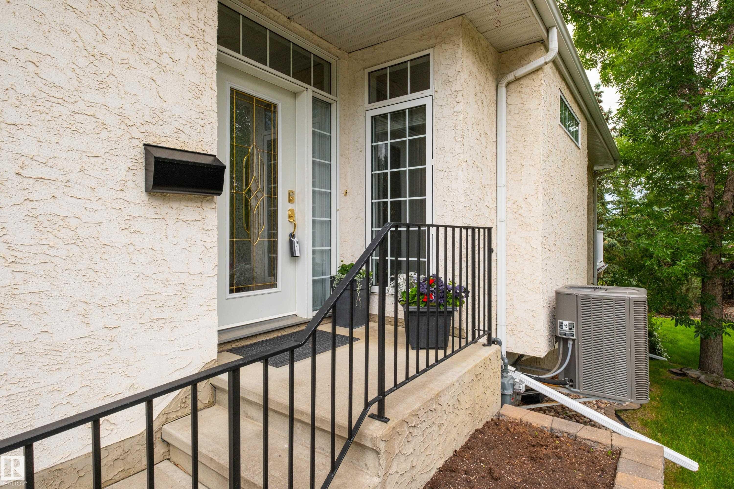 434 Tory Point(E) Nw, Edmonton, AB - Outdoor With Exterior