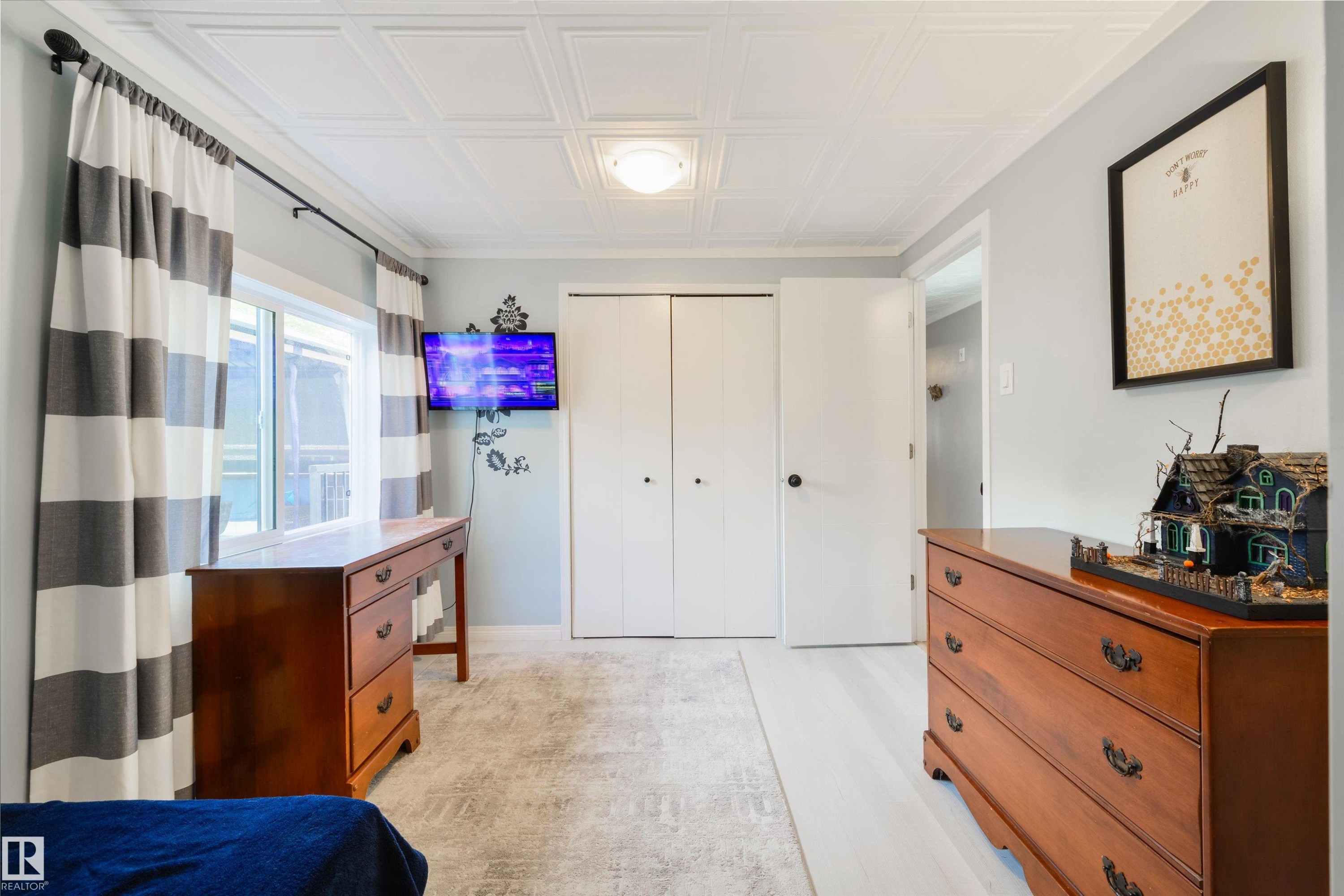 15 Post Road, Edmonton, AB - Indoor Photo Showing Other Room