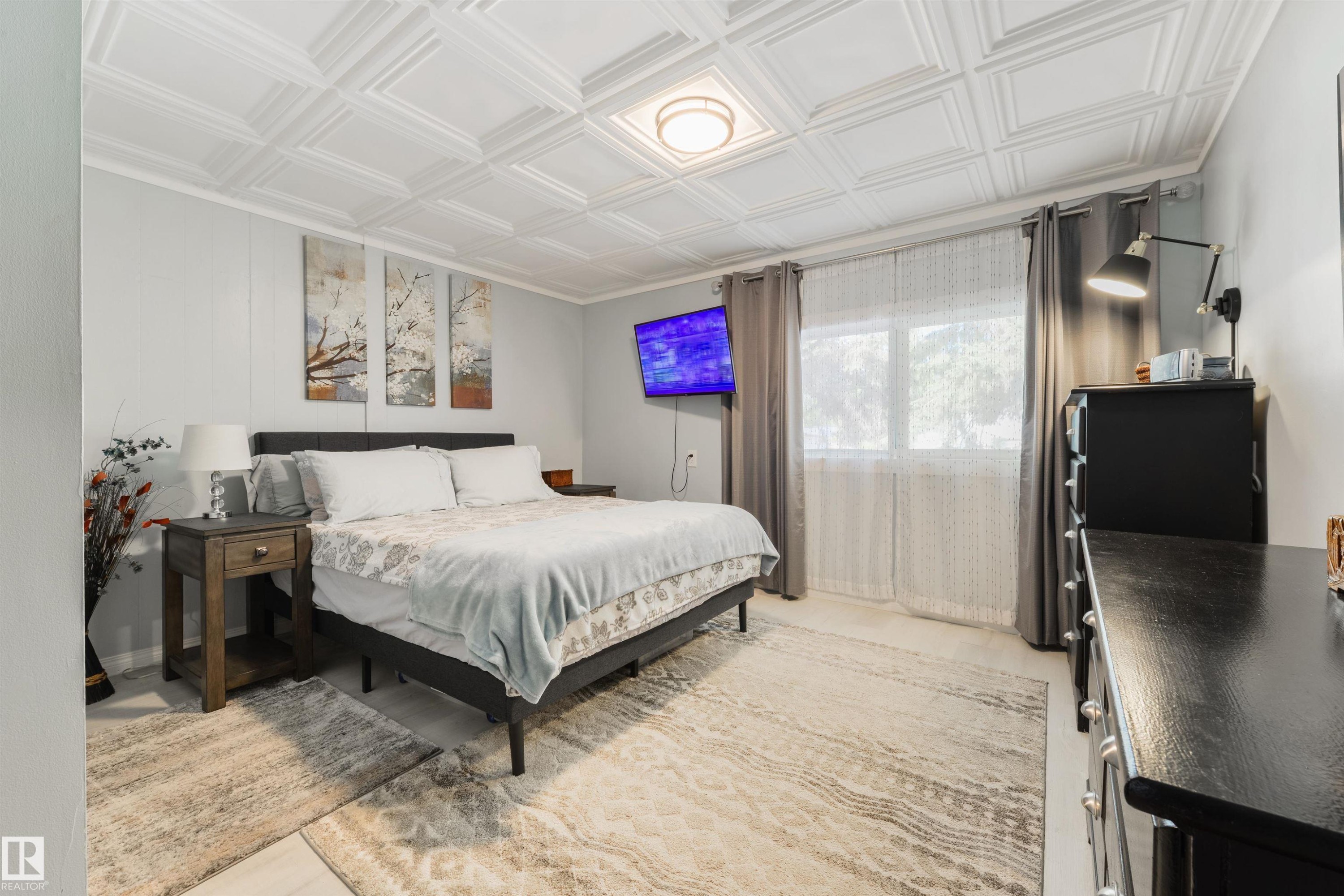 15 Post Road, Edmonton, AB - Indoor Photo Showing Bedroom