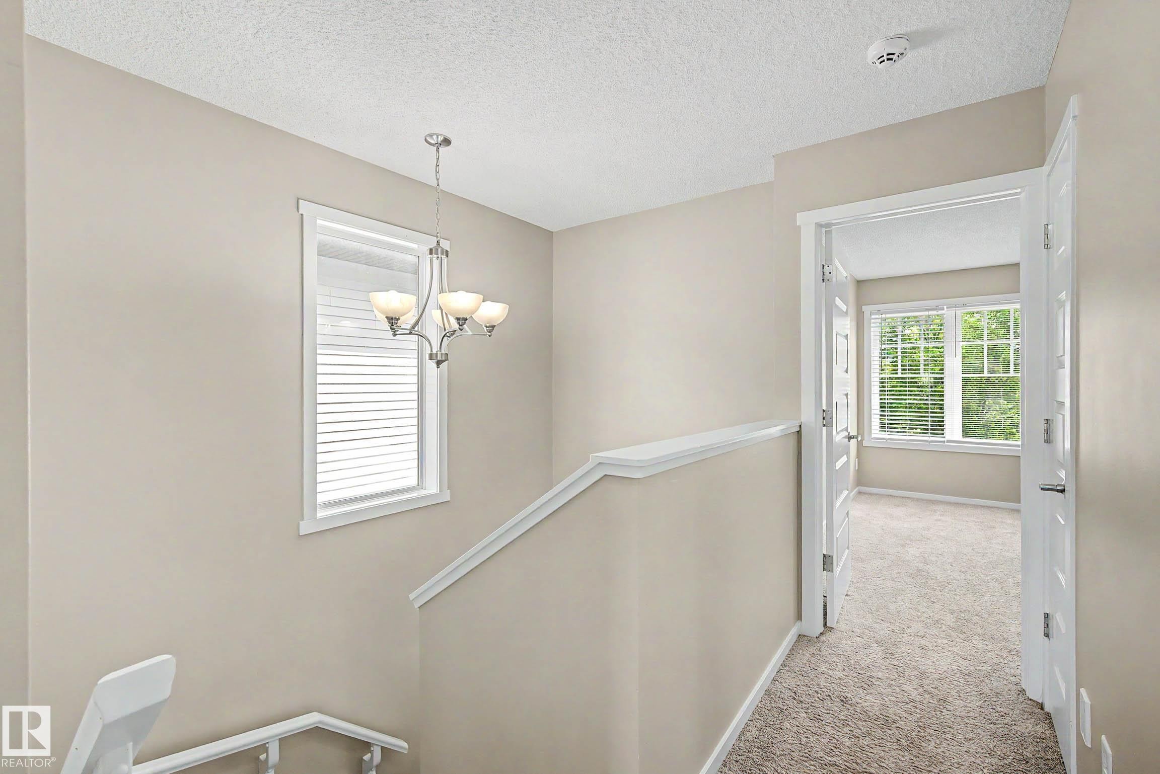 4218 Allan Link Link Sw, Edmonton, AB - Indoor Photo Showing Other Room