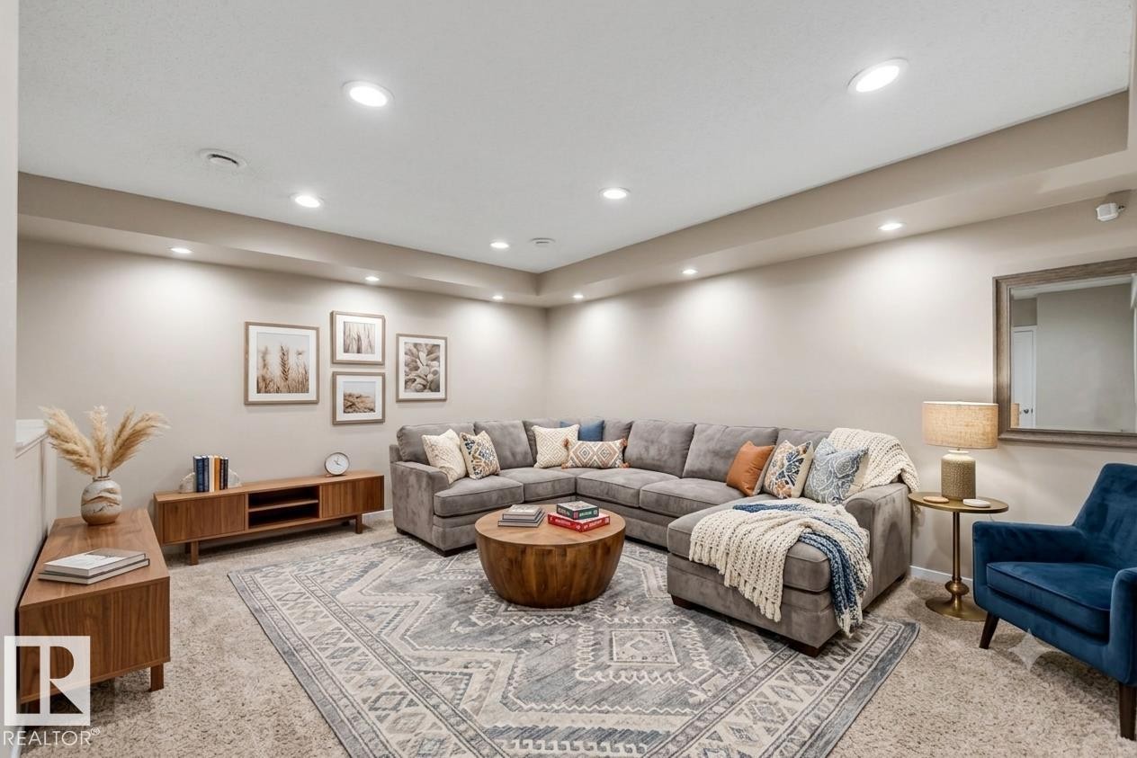 4218 Allan Link Link Sw, Edmonton, AB - Indoor