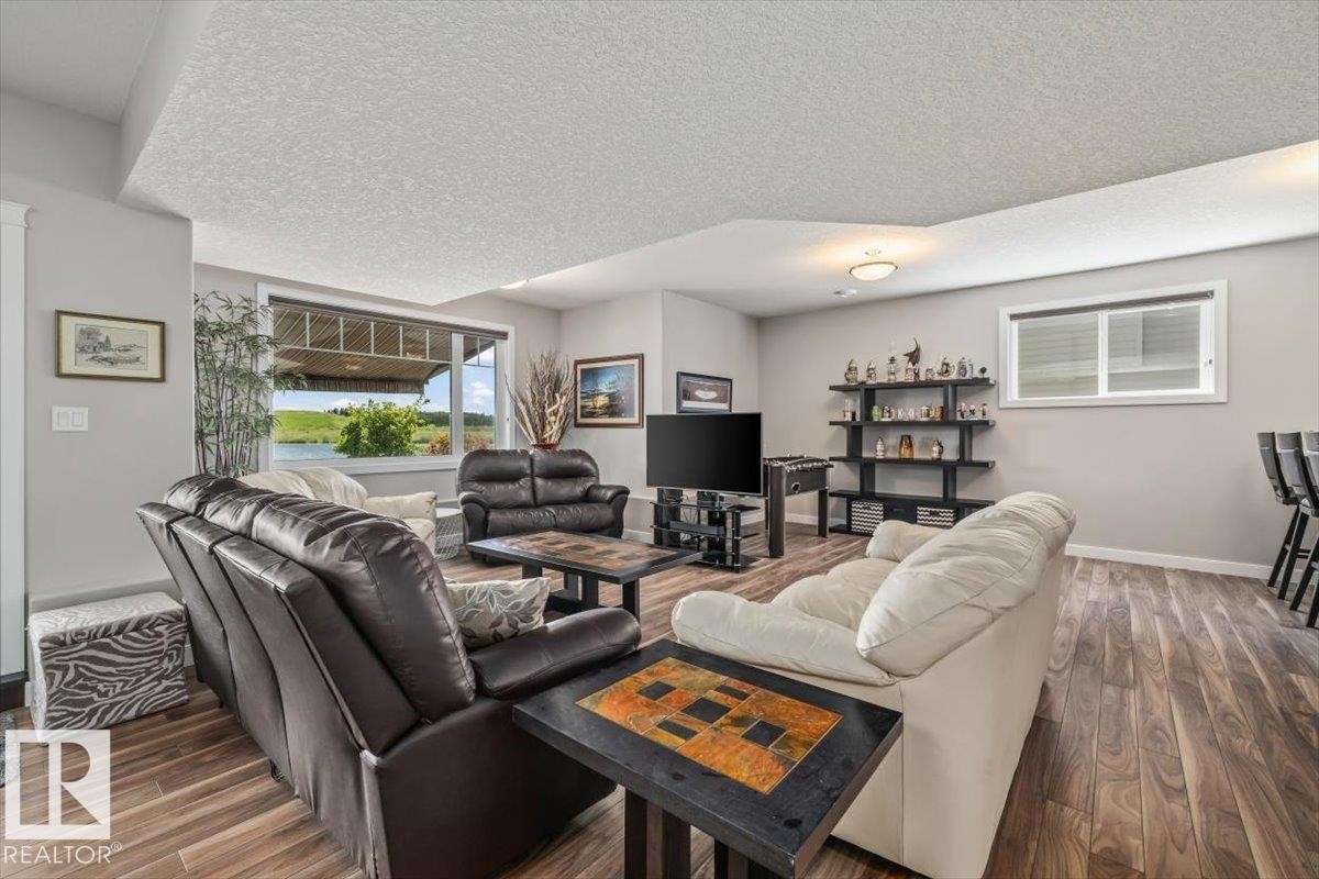 87 Lakeland Crescent, Beaumont, AB - Indoor Photo Showing Living Room