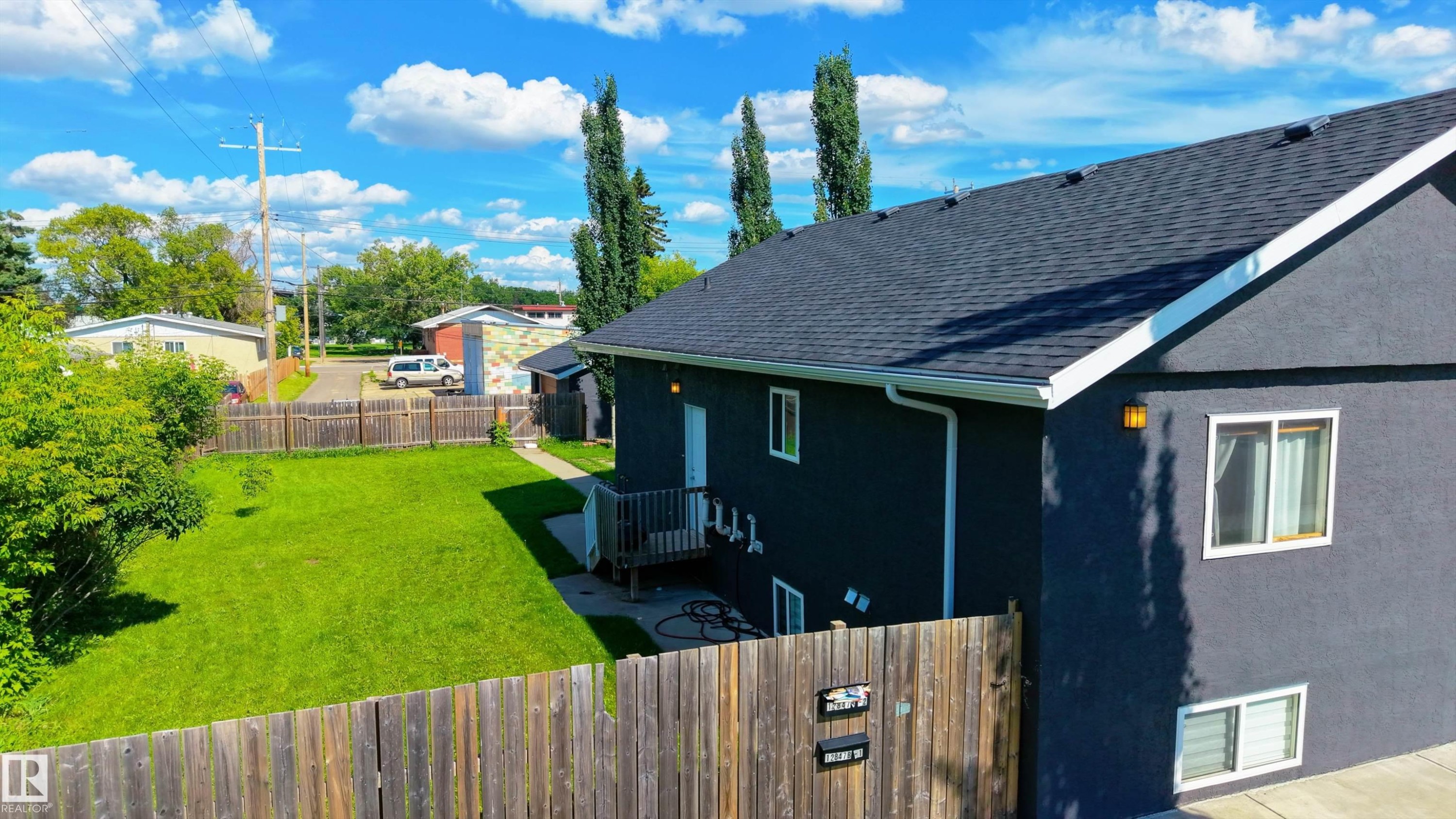 12847 86 Street Nw, Edmonton, AB - Outdoor