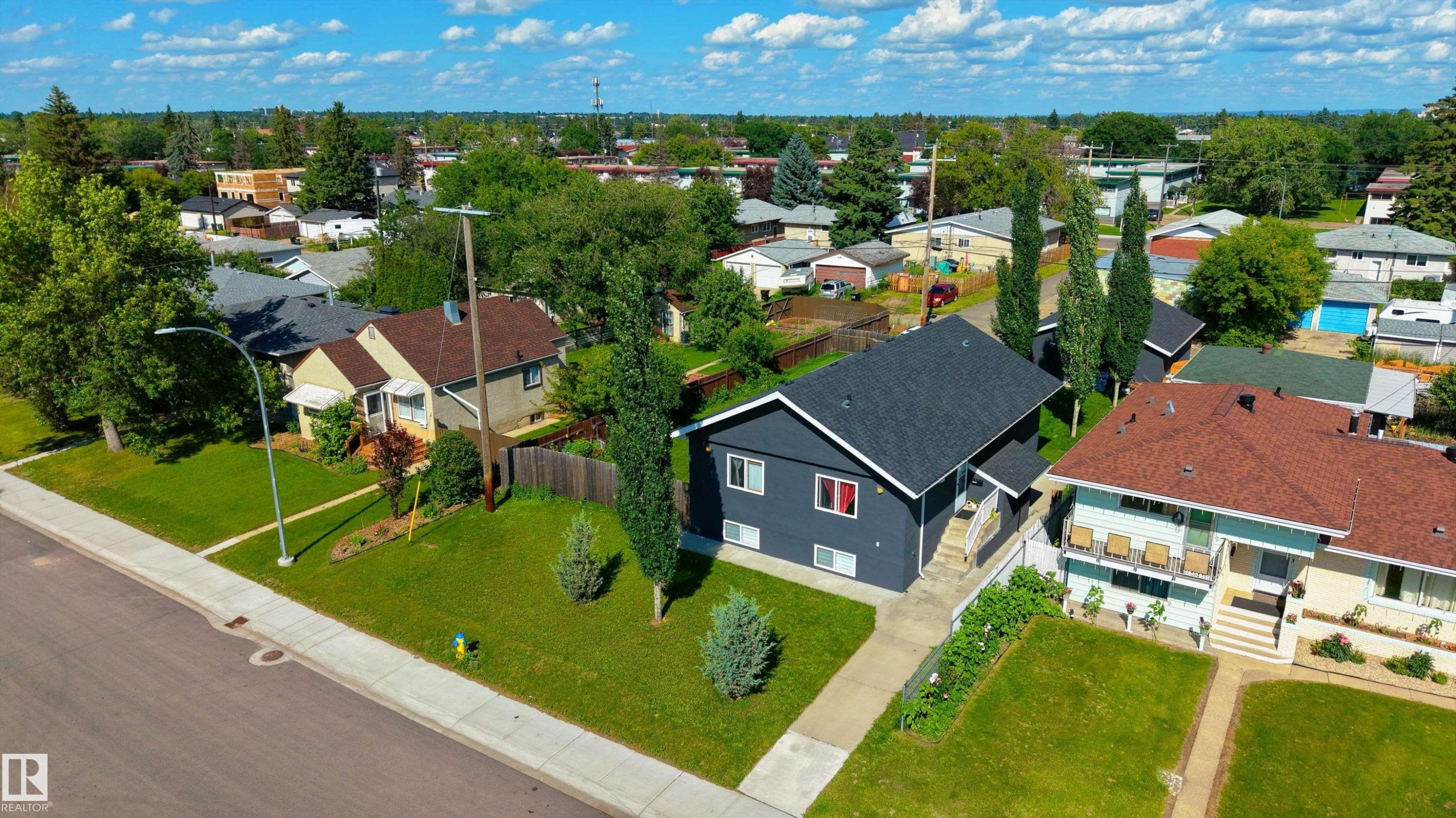 12847 86 Street Nw, Edmonton, AB - Outdoor With View