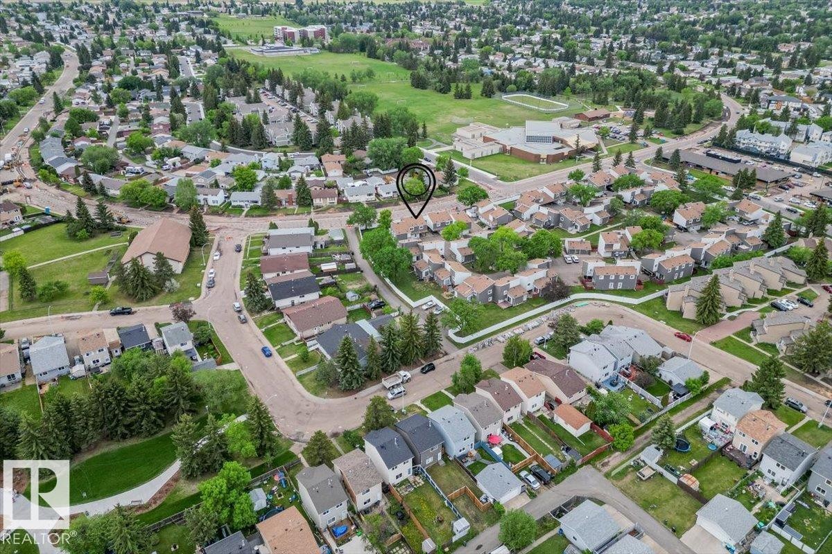 5512 19A Avenue Nw, Edmonton, AB - With View