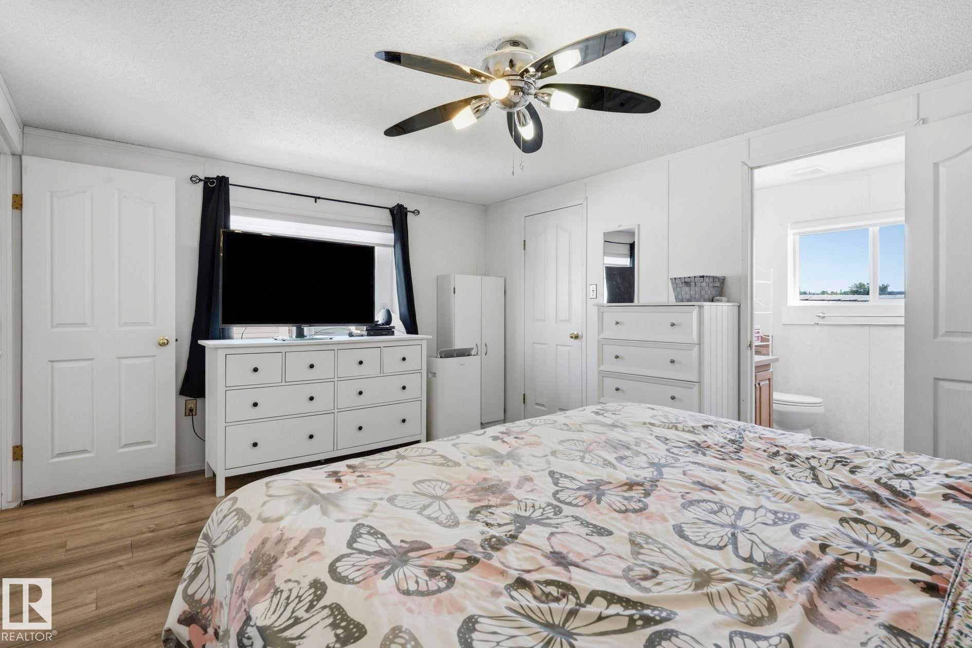 1 Midland Road, Millet, AB - Indoor Photo Showing Bedroom