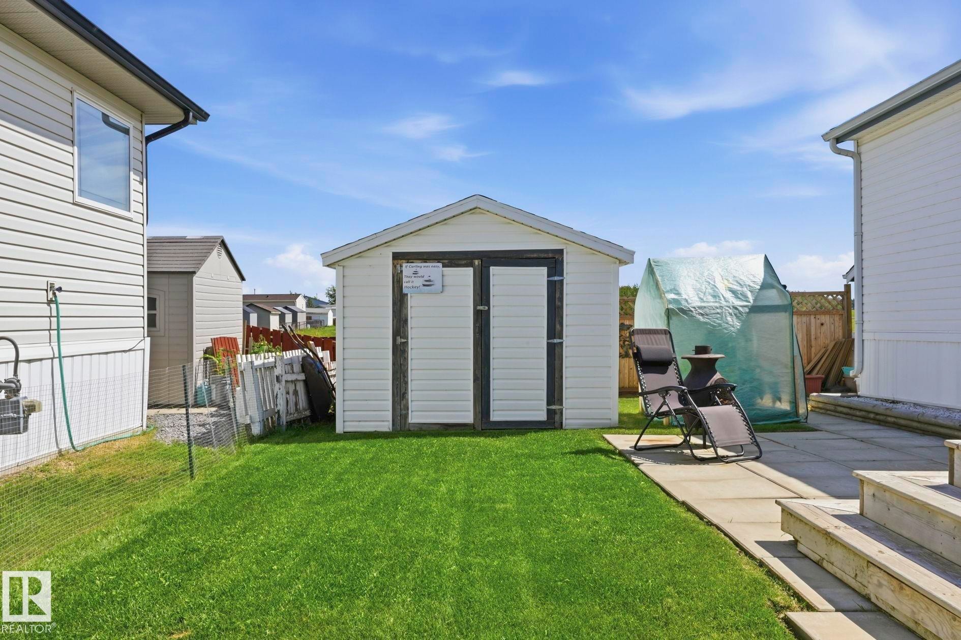 1 Midland Road, Millet, AB - Outdoor With Exterior