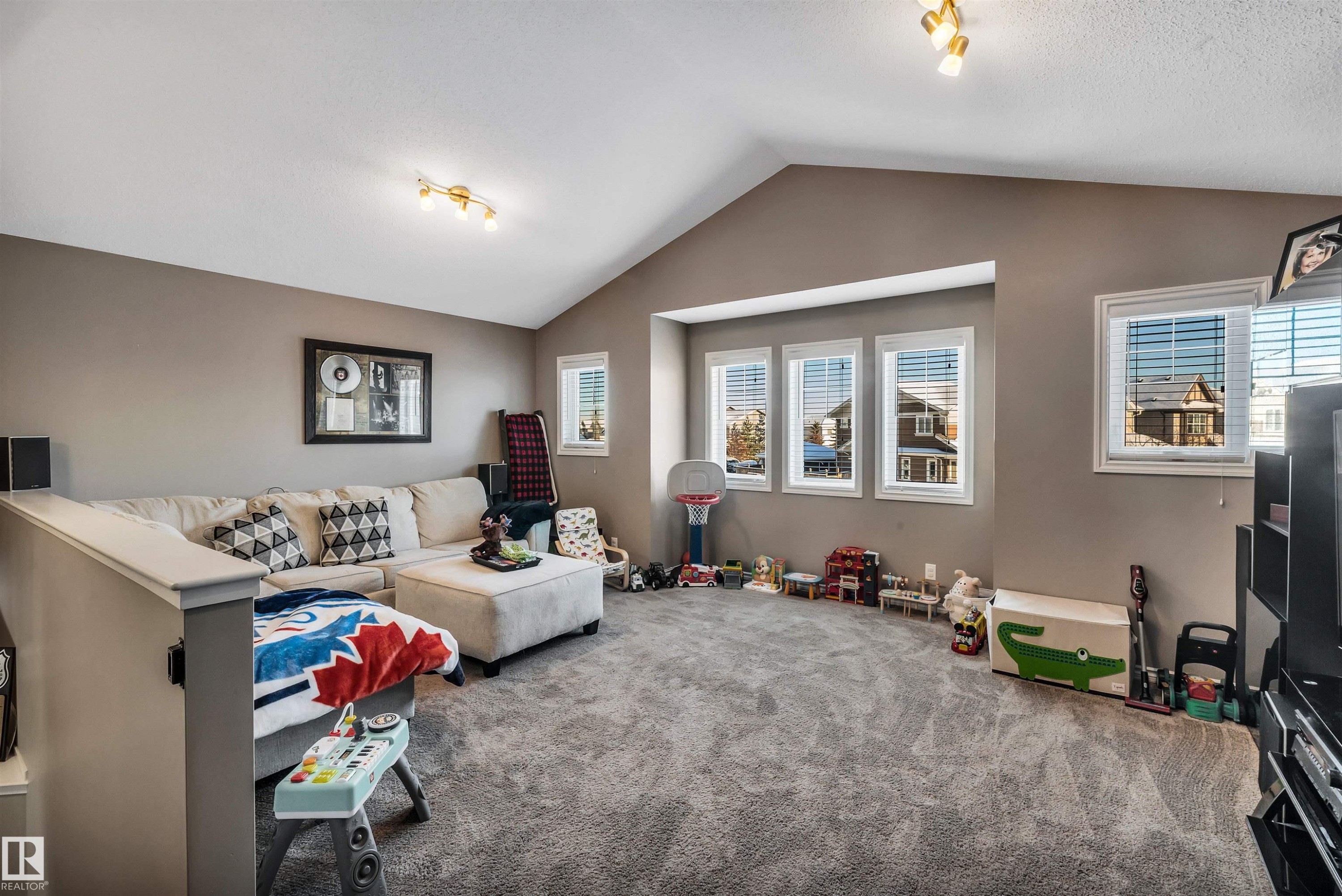 1539 Chapman Way Sw, Edmonton, AB - Indoor
