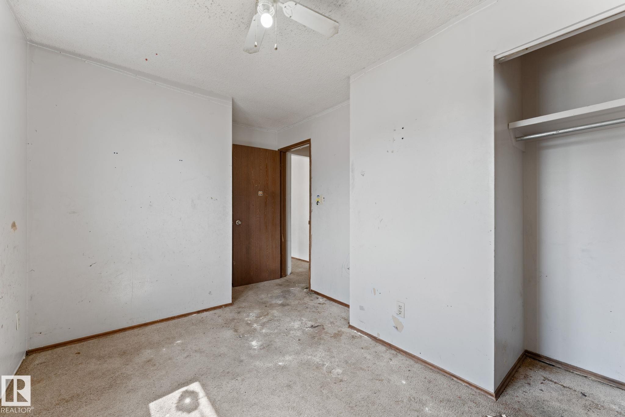 4912 11A Avenue Nw, Edmonton, AB