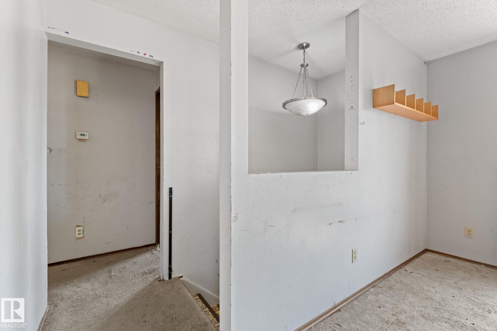 4912 11A Avenue Nw, Edmonton, AB