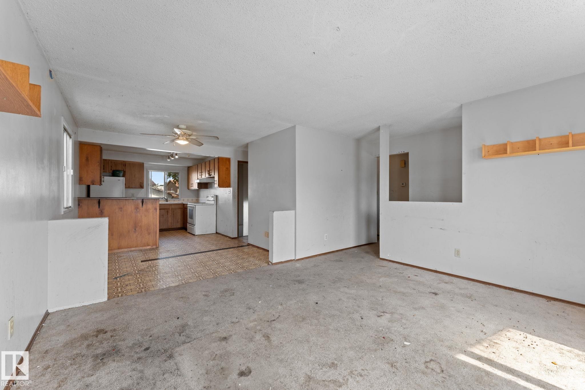 4912 11A Avenue Nw, Edmonton, AB