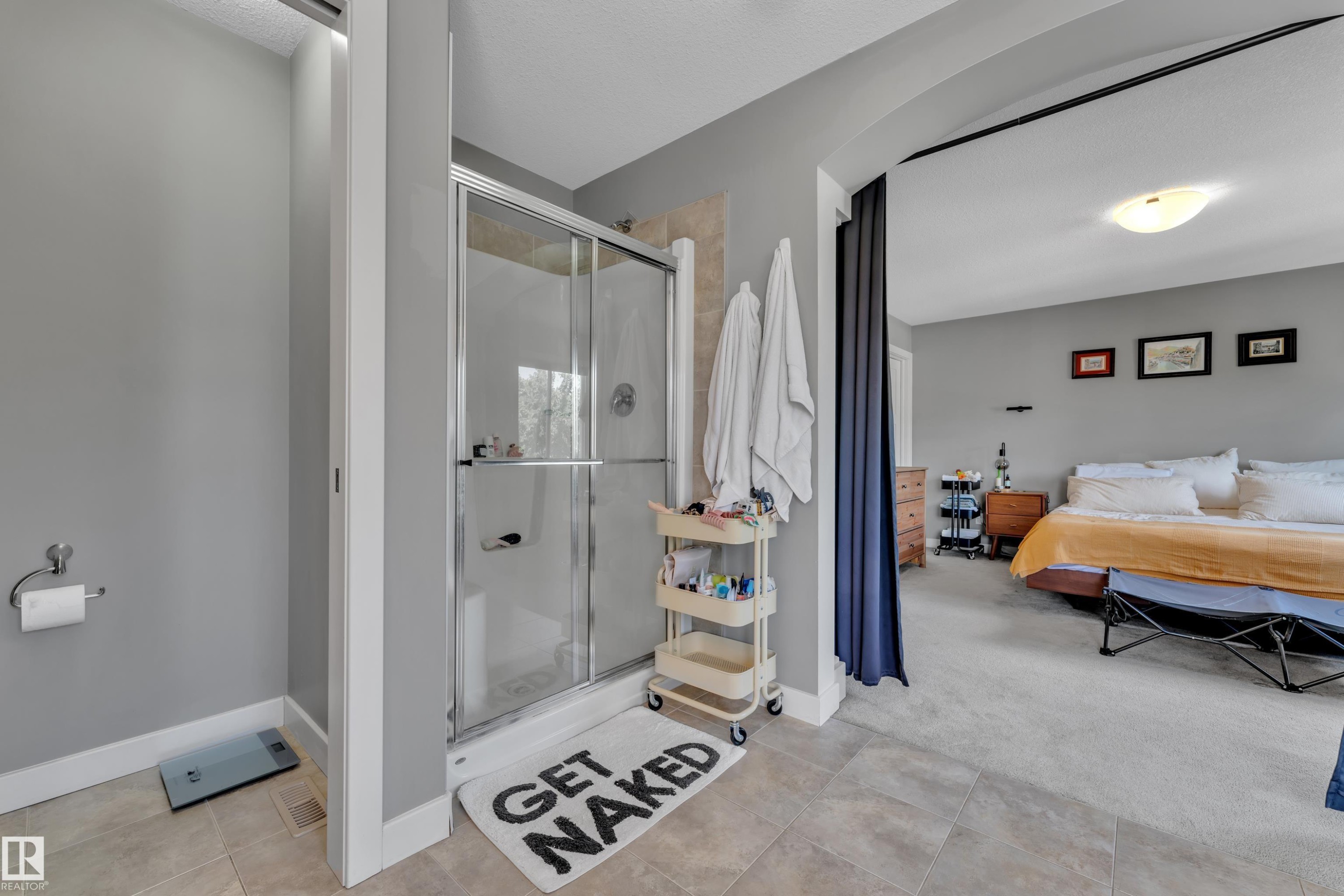 11929 63 Street Nw, Edmonton, AB - Indoor