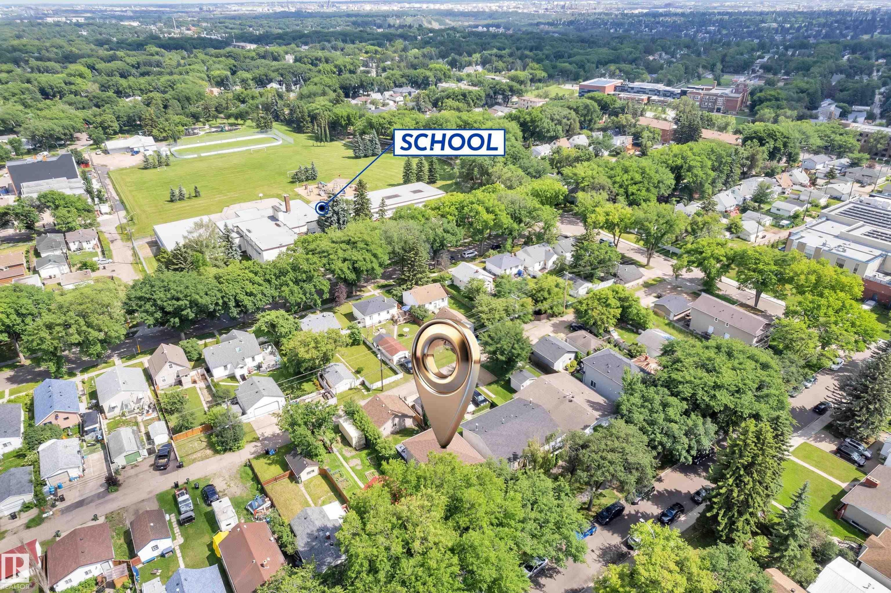 11929 63 Street Nw, Edmonton, AB - Outdoor With View