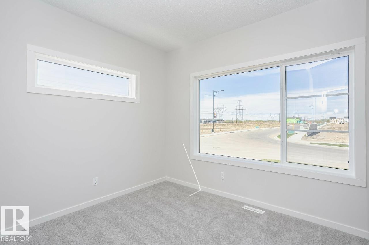303 Edgemont Drive Nw, Edmonton, AB - Indoor Photo Showing Other Room
