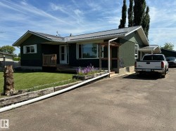 5319 44 Avenue Smoky Lake Town, AB T0A 3C0