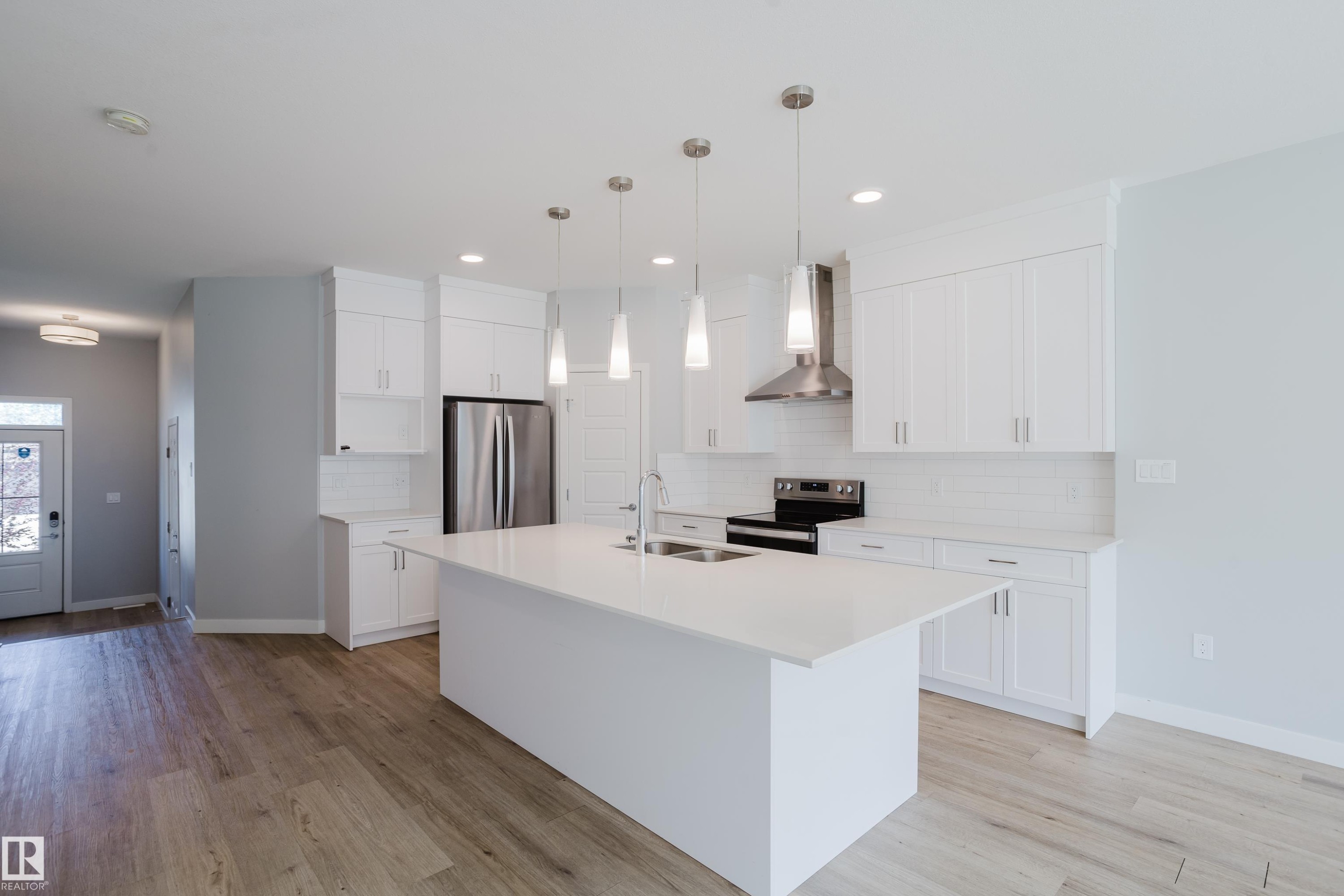 3883 Chrustawka Place Sw, Edmonton, AB - Indoor Photo Showing Kitchen With Double Sink With Upgraded Kitchen
