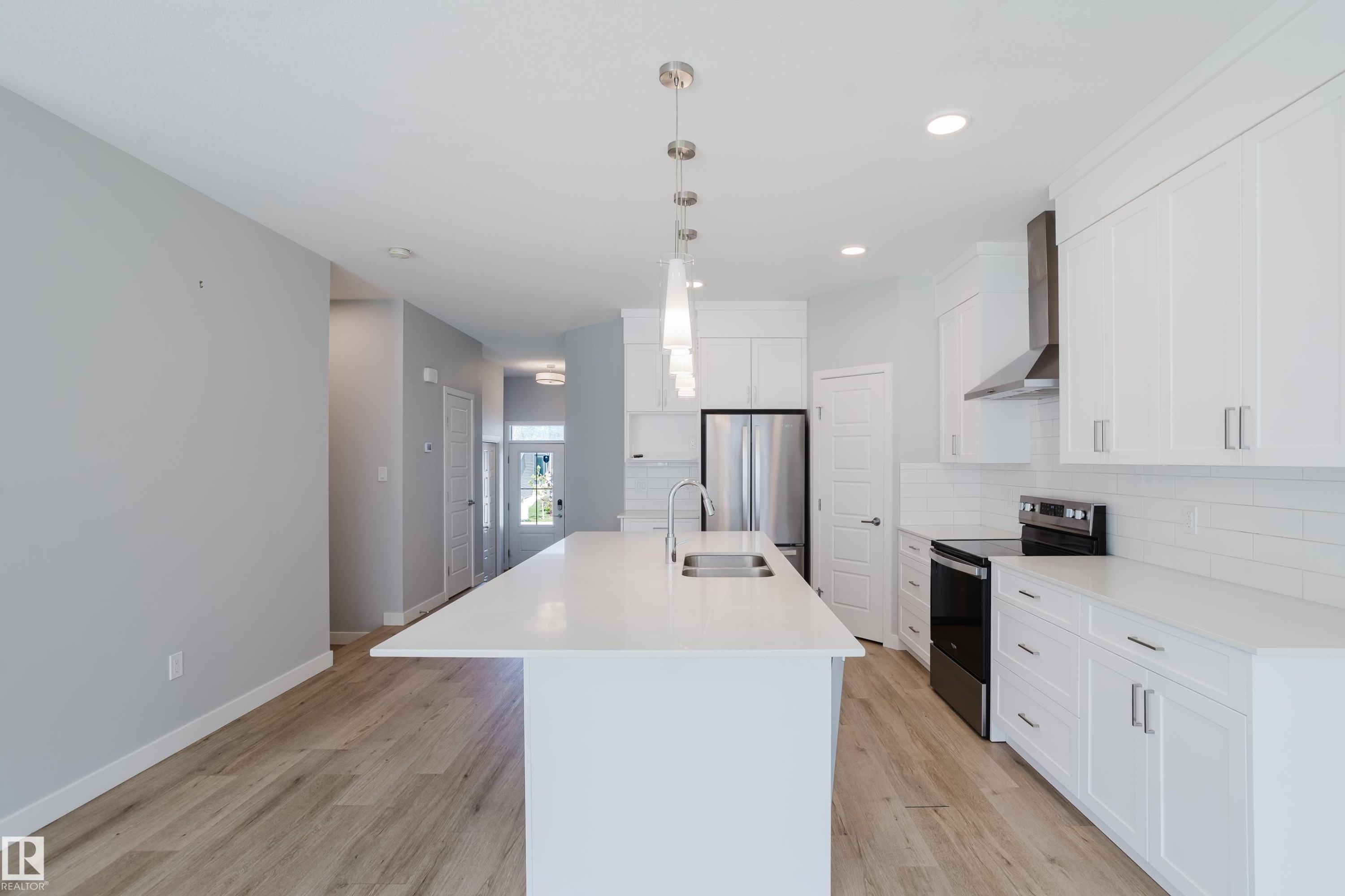 3883 Chrustawka Place Sw, Edmonton, AB - Indoor Photo Showing Kitchen With Double Sink With Upgraded Kitchen