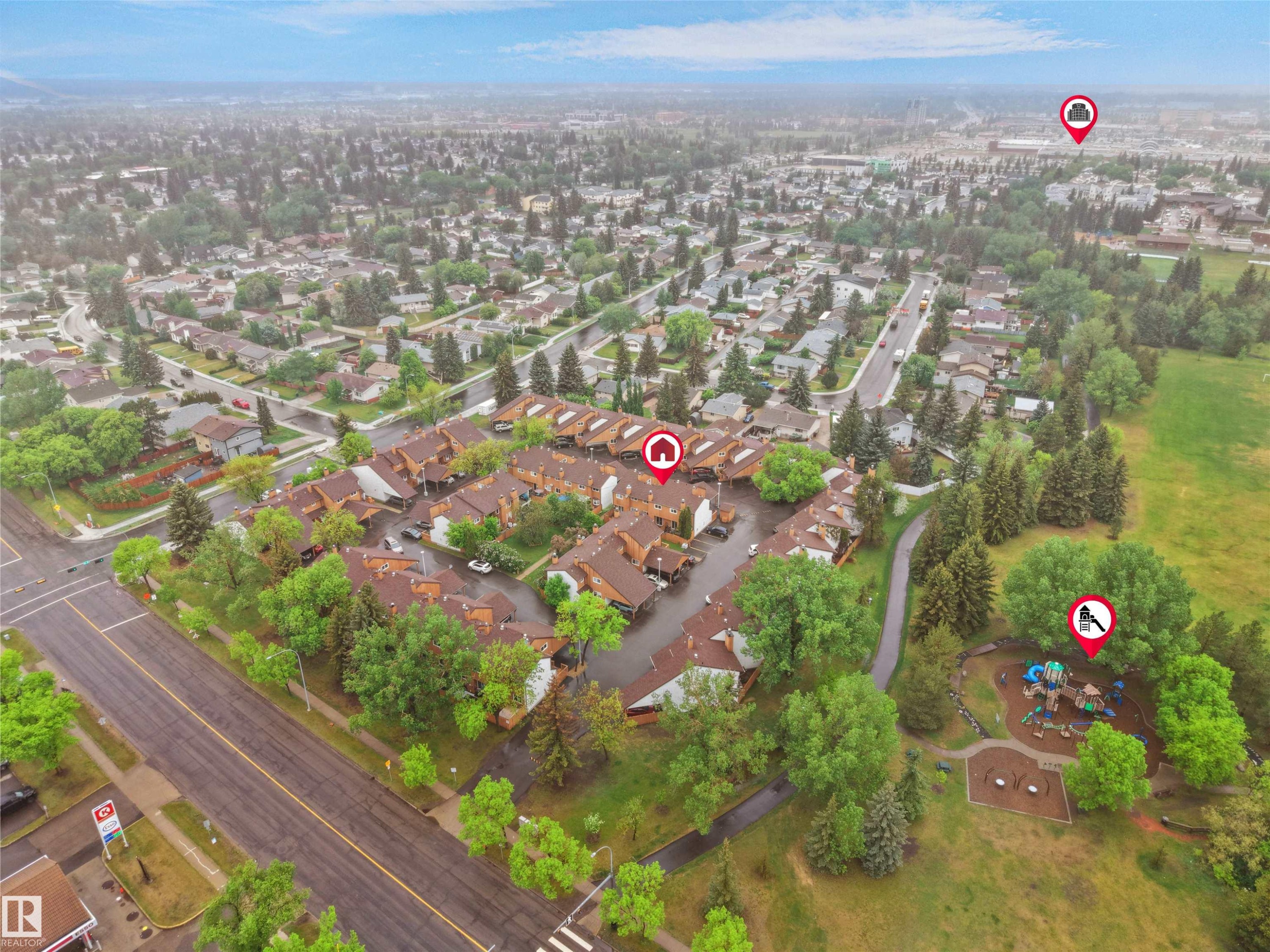 6096 Mill Woods Road Nw, Edmonton, AB - Outdoor With View