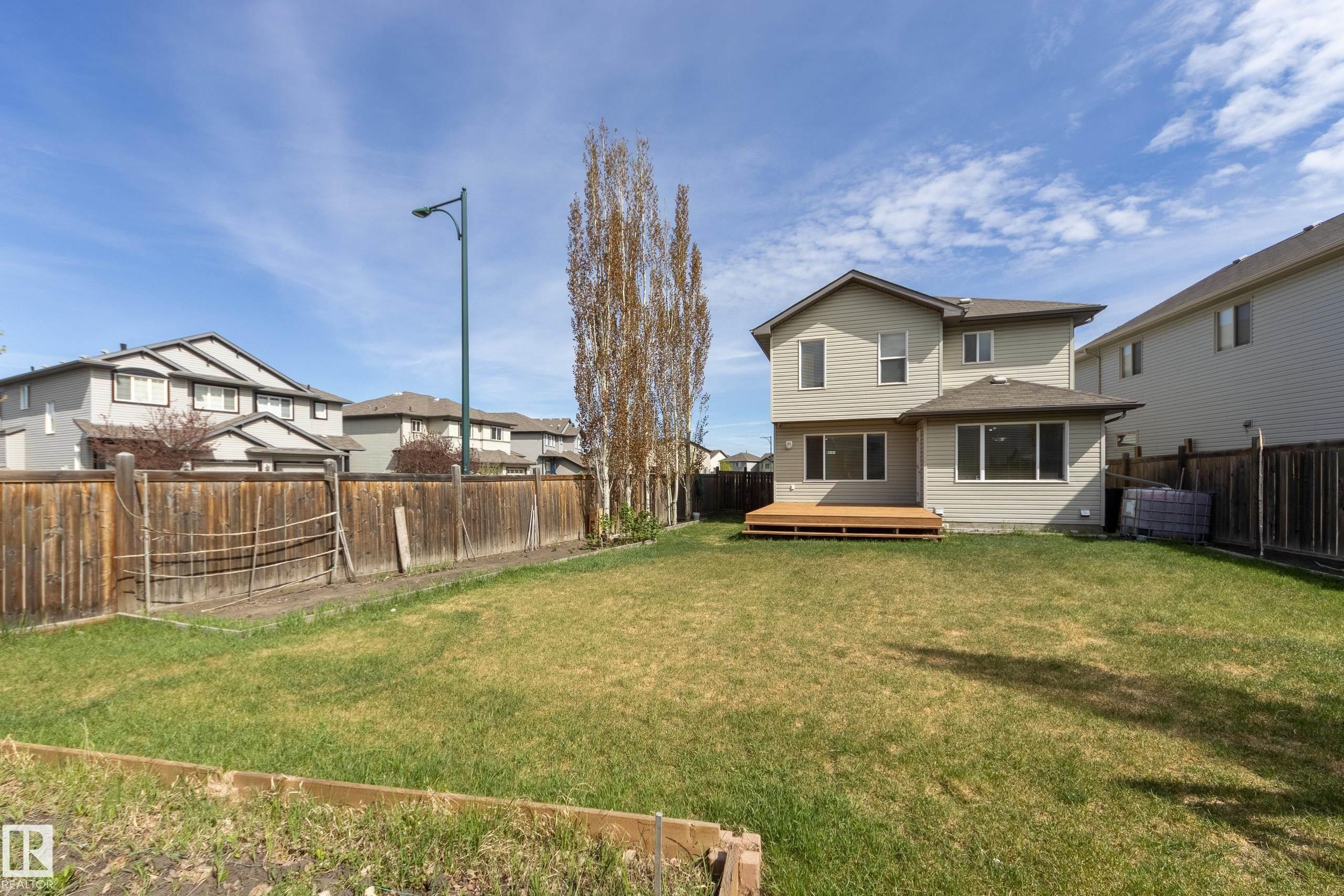 1939 118 Street, Edmonton, AB - Outdoor