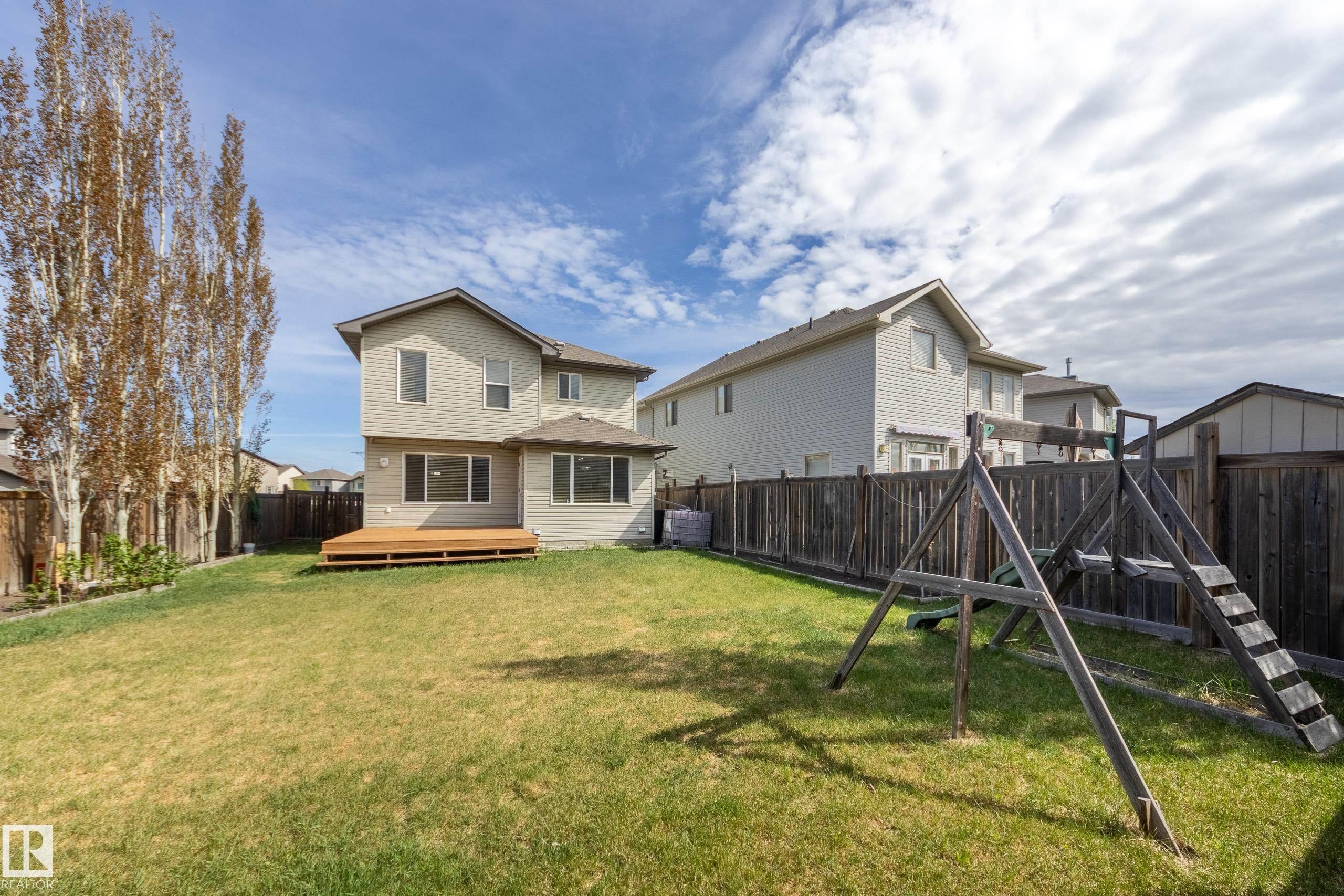 1939 118 Street, Edmonton, AB - Outdoor