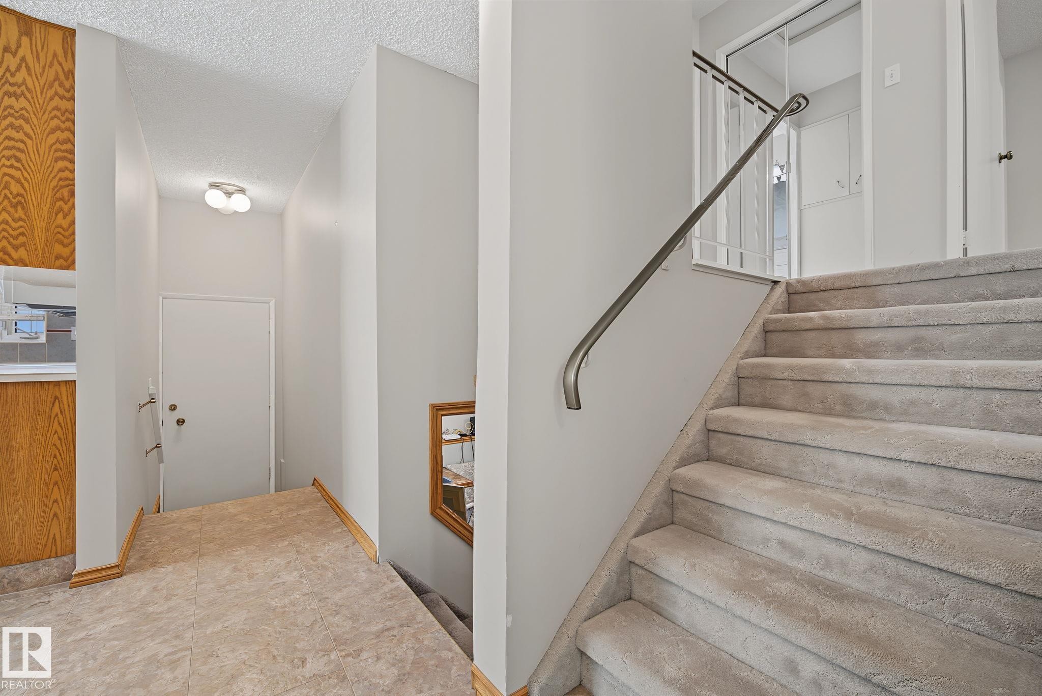 14703 65 Street Nw, Edmonton, AB - Indoor Photo Showing Other Room