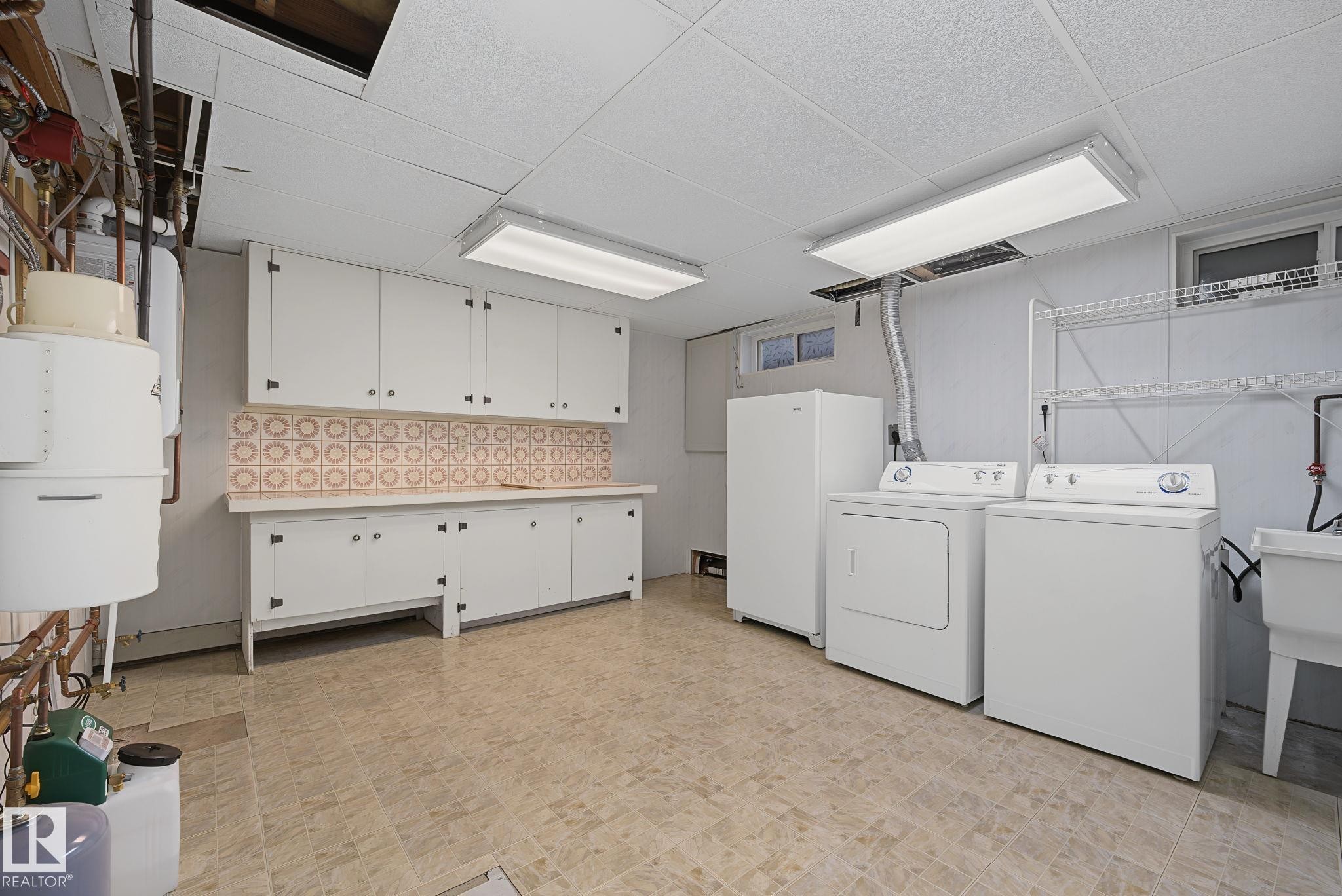 14703 65 Street Nw, Edmonton, AB - Indoor Photo Showing Laundry Room