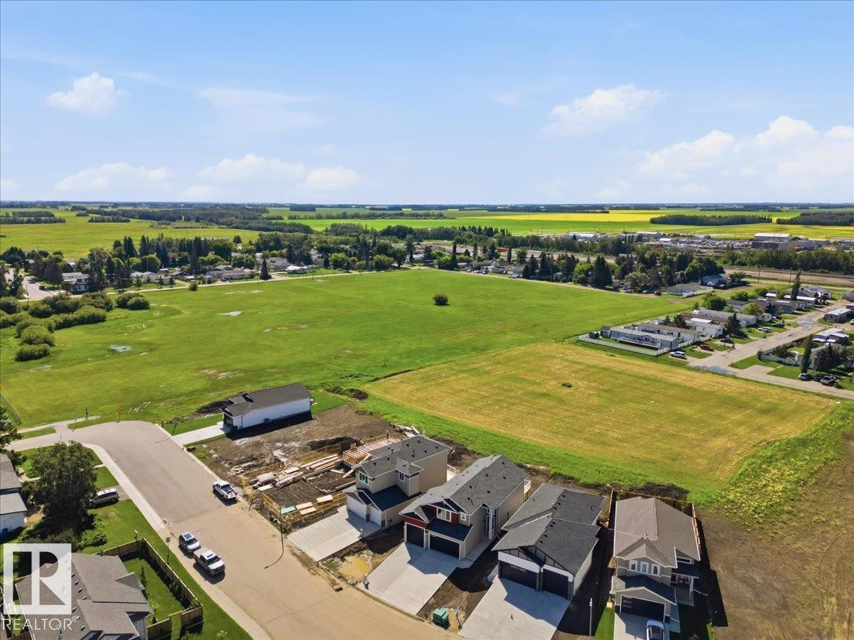 5221 47 Ave, Calmar, AB - Outdoor With View